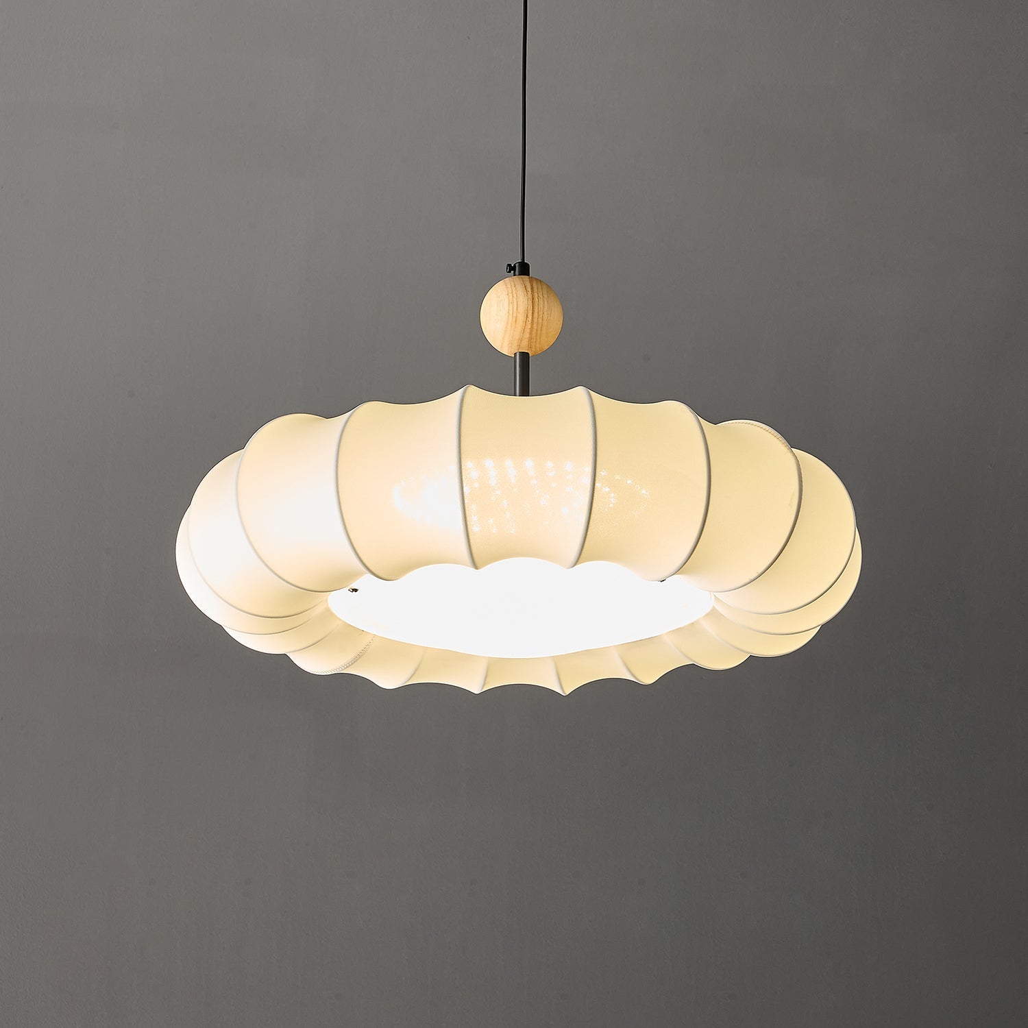 Borealis Pendant Light - Blowlighting