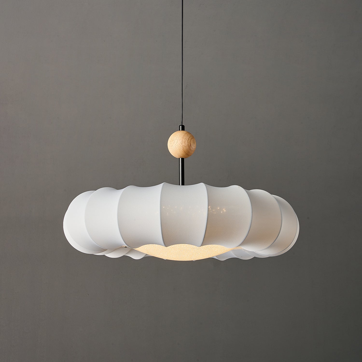 Borealis Pendant Light - Blowlighting
