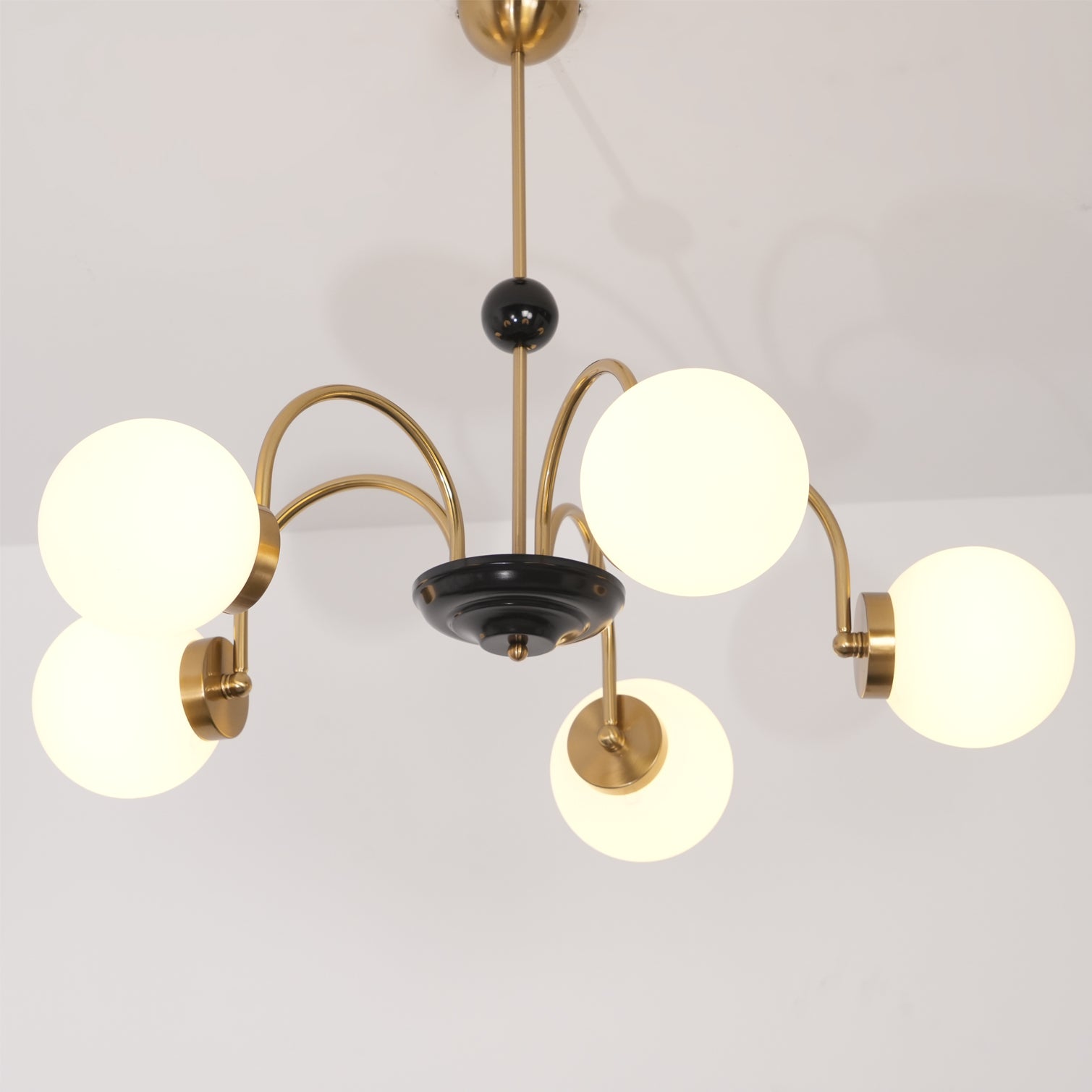 Yisu Chandelier - Blowlighting
