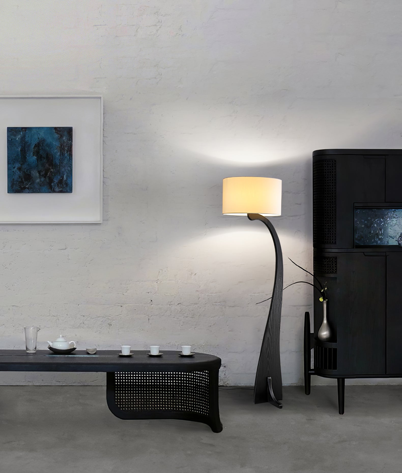 Bow Curve Floor Lamp - Blowlighting