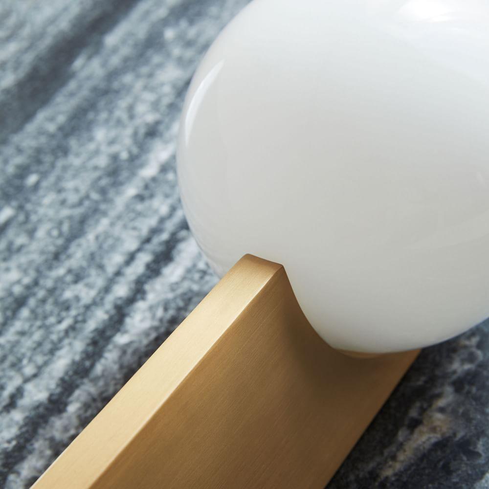 Bower Sconce - Blowlighting