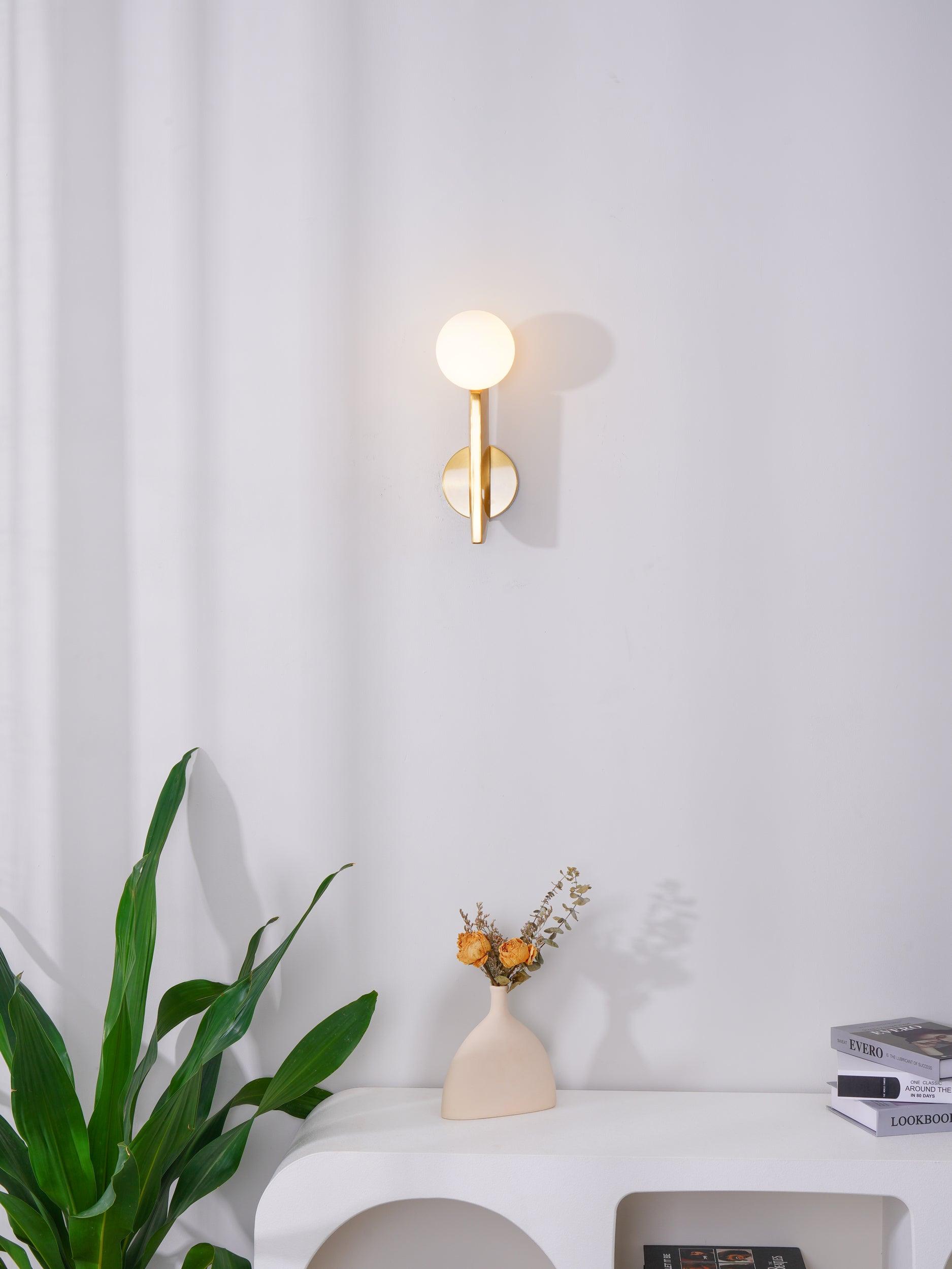 Bower Sconce - Blowlighting
