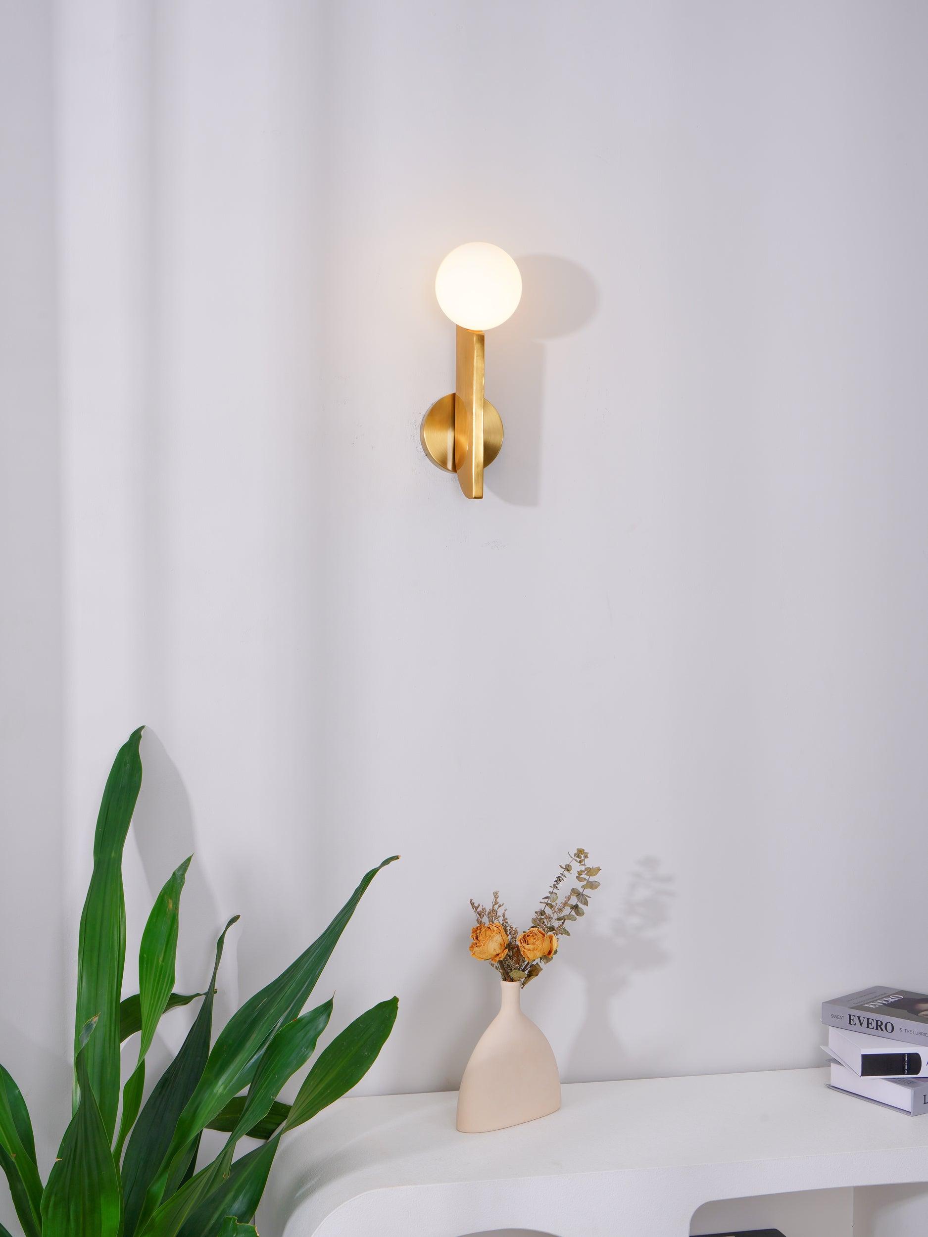 Bower Sconce - Blowlighting