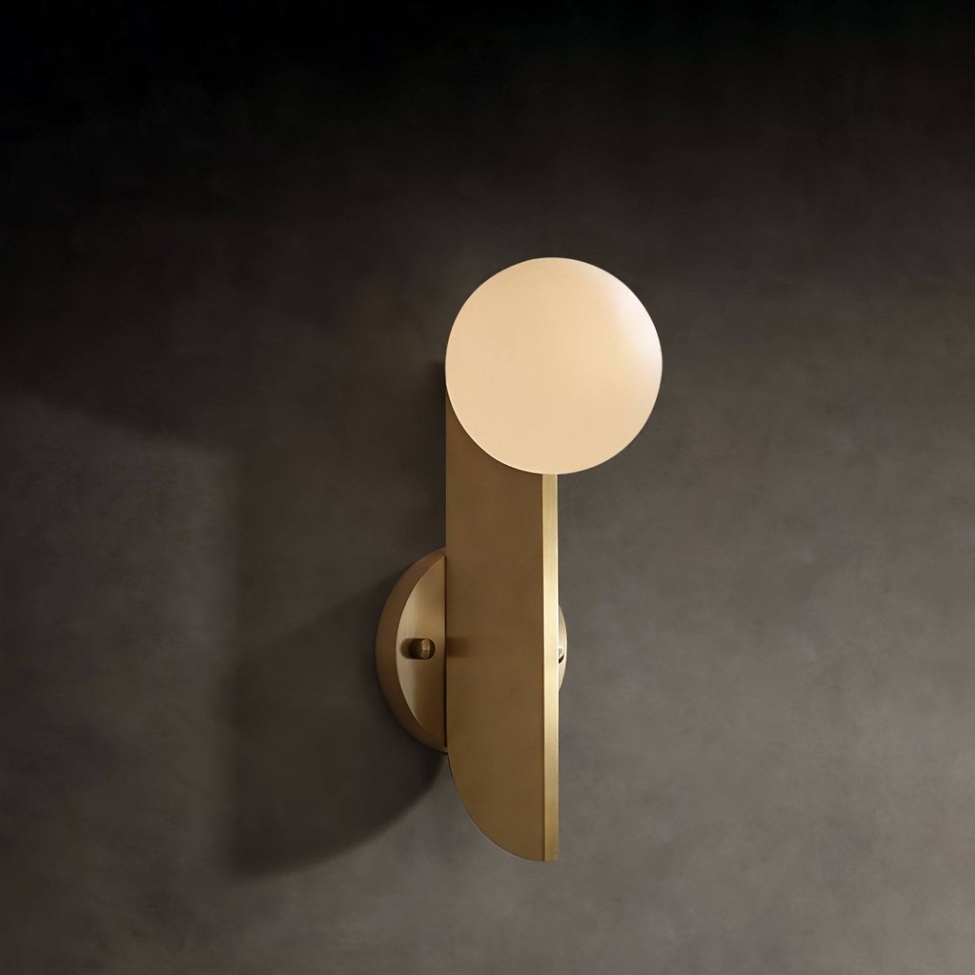 Bower Sconce - Blowlighting