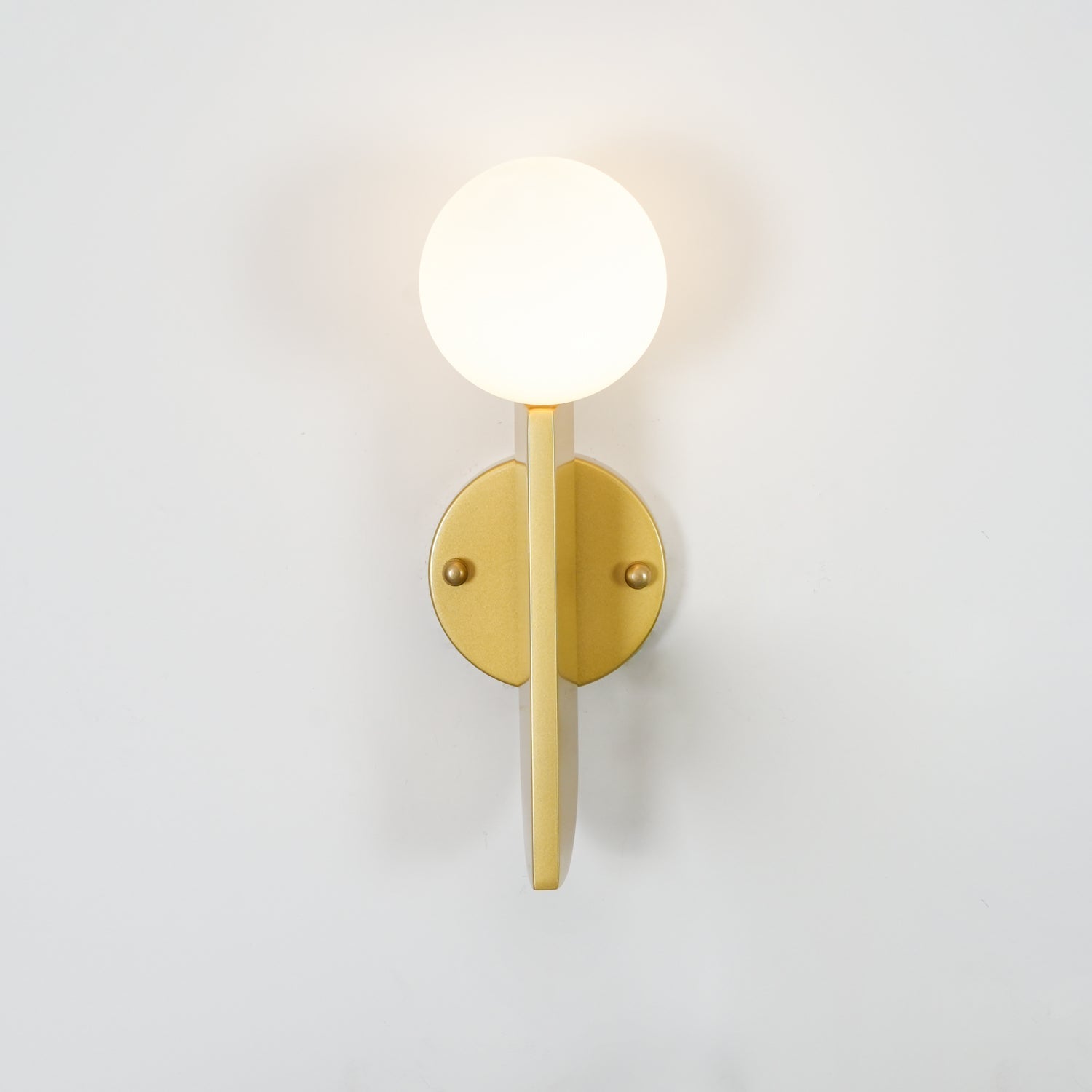 Bower Sconce - Blowlighting