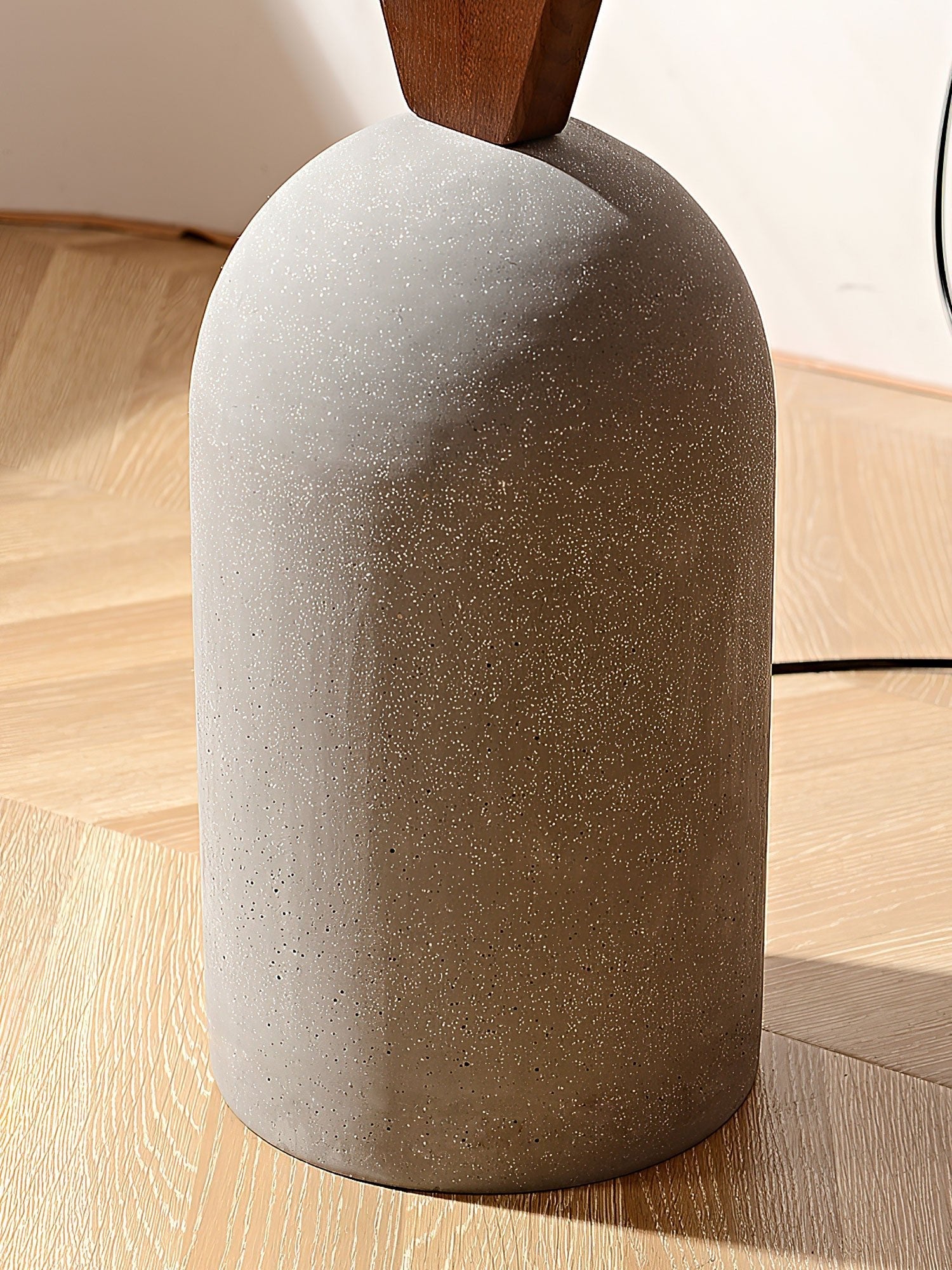 Flor Fashion Wood Floor Lamp - Blowlighting