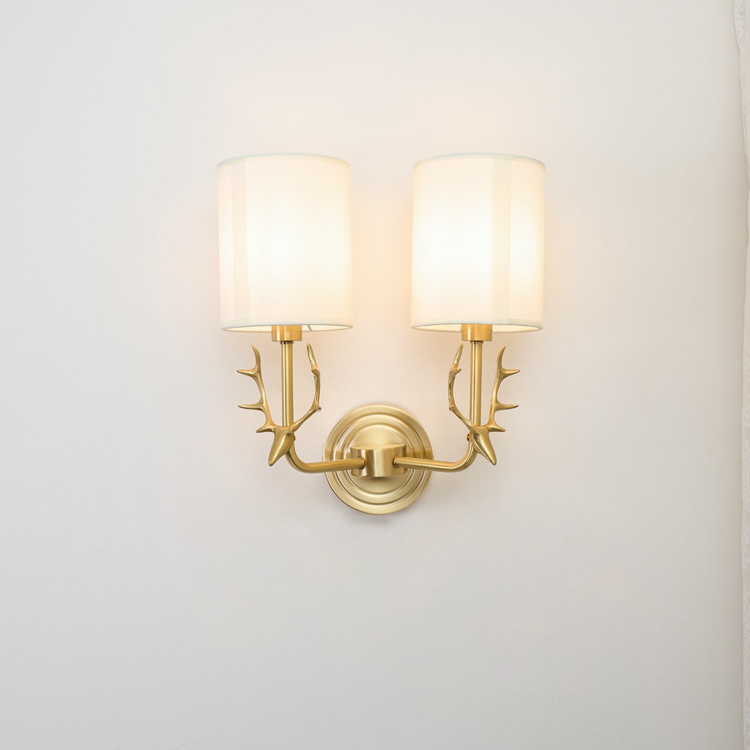 Brass Deer Head Wall Light - Blowlighting