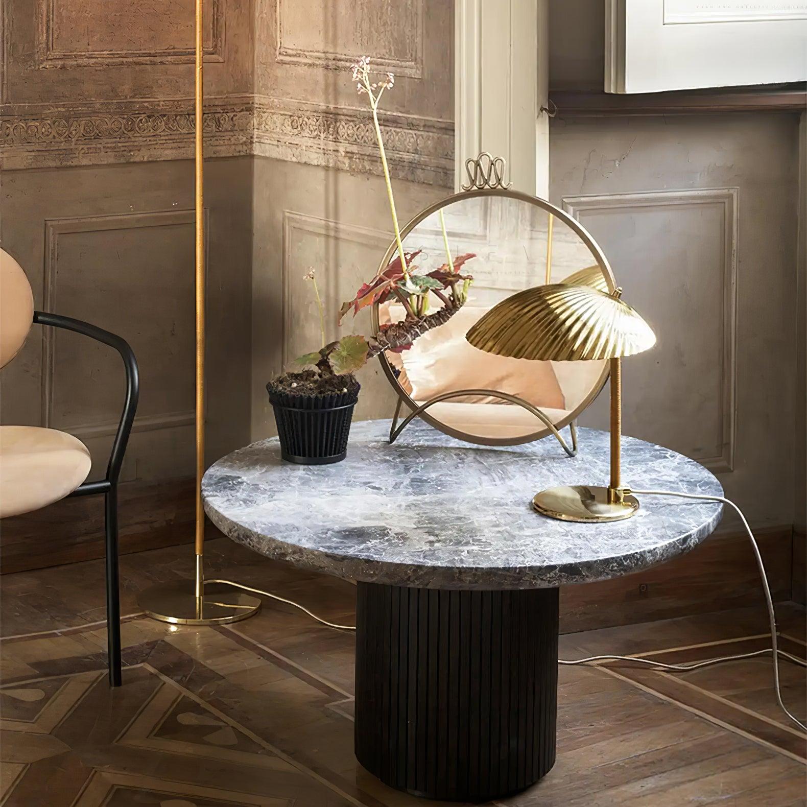 Brass Shell Table Lamp - Blowlighting