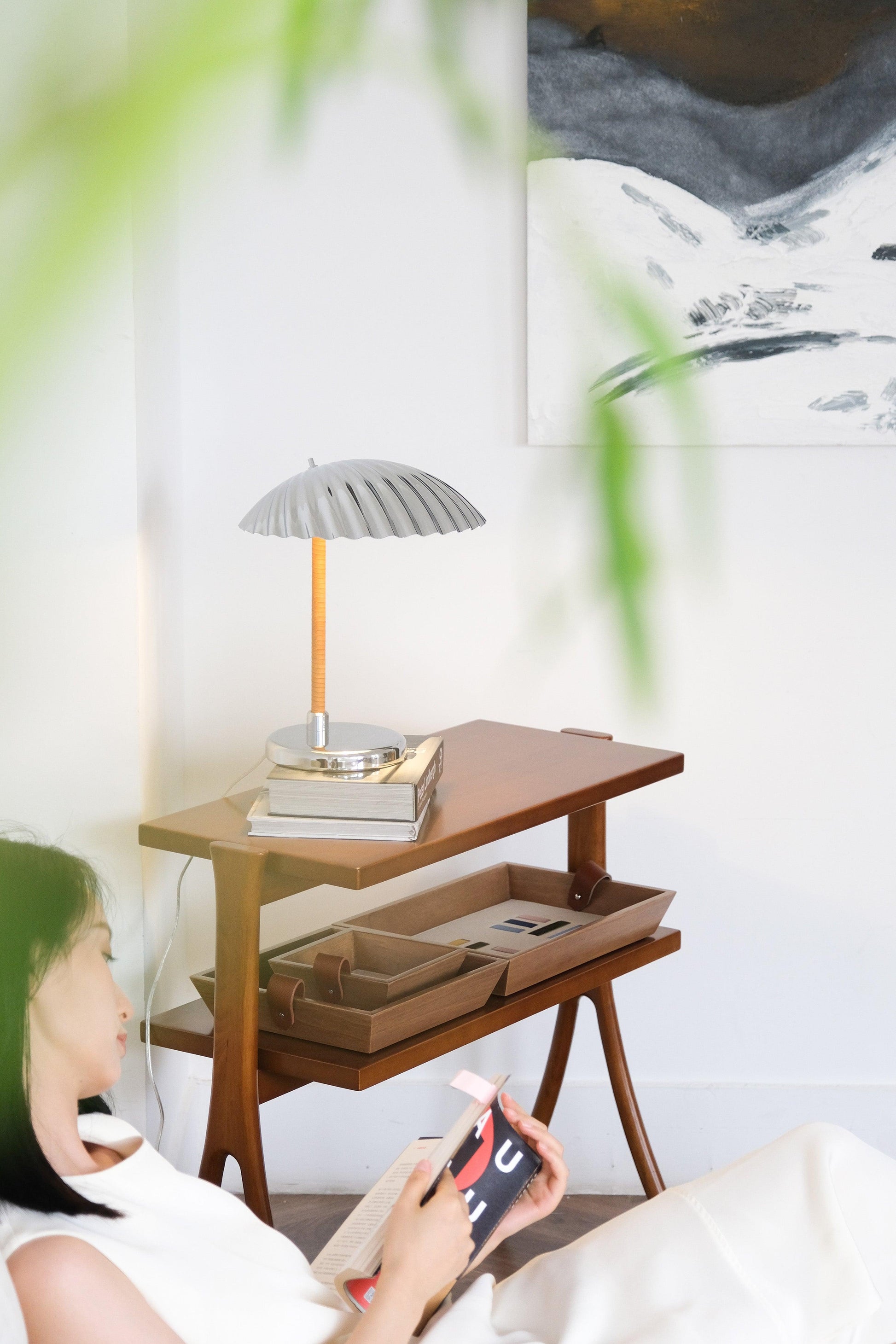 Brass Shell Table Lamp - Blowlighting