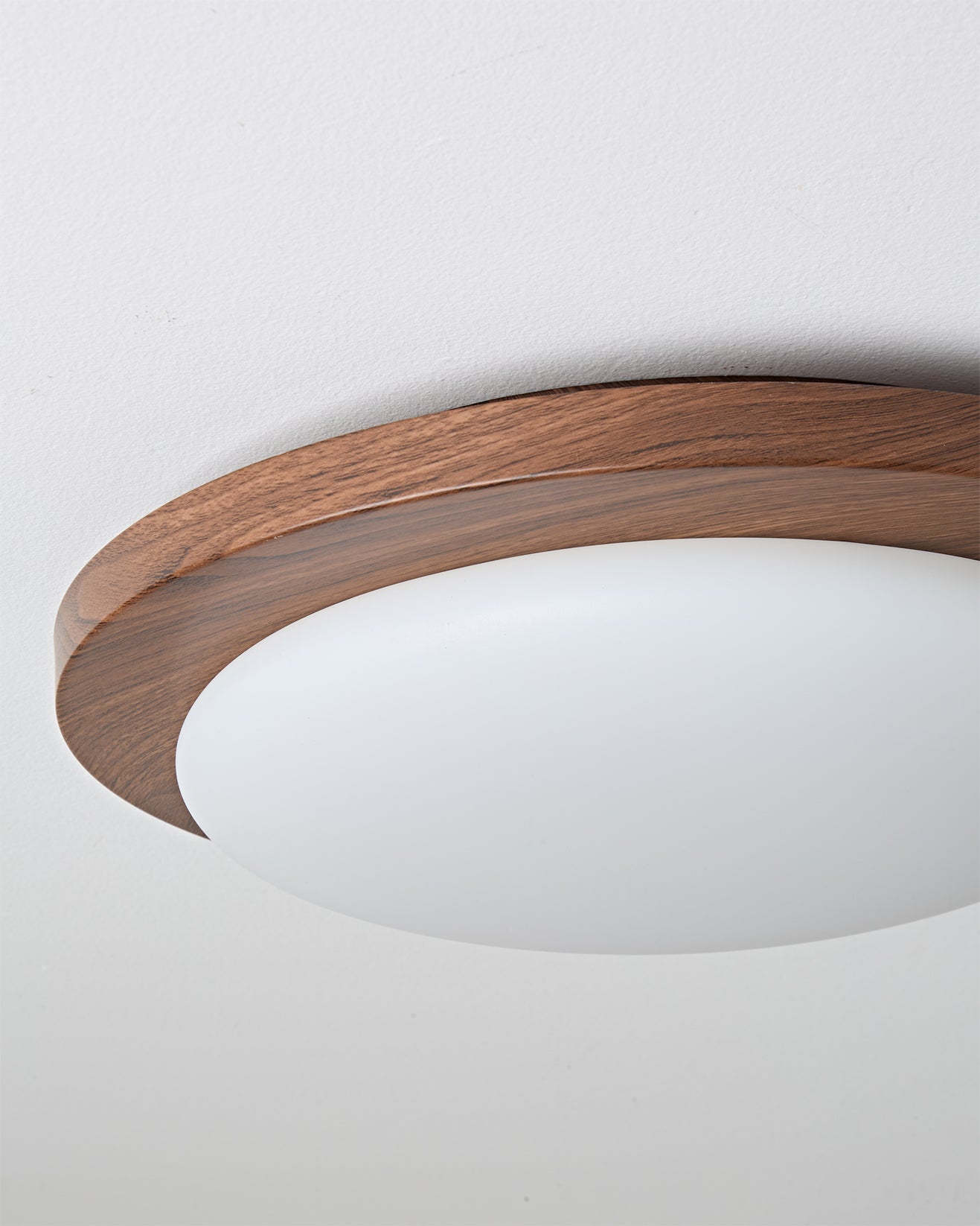 Bromo Minimalist Metal Ceiling Light