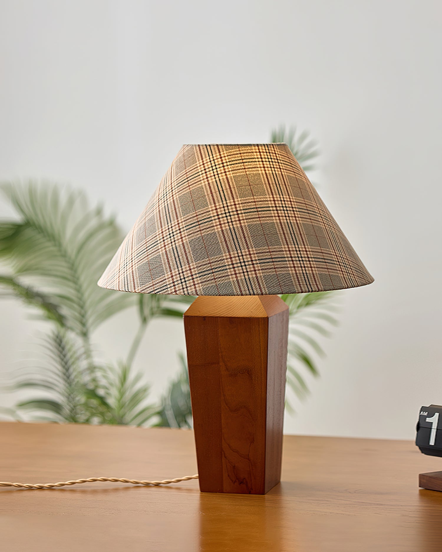 Cabin Modern Wood Table Light