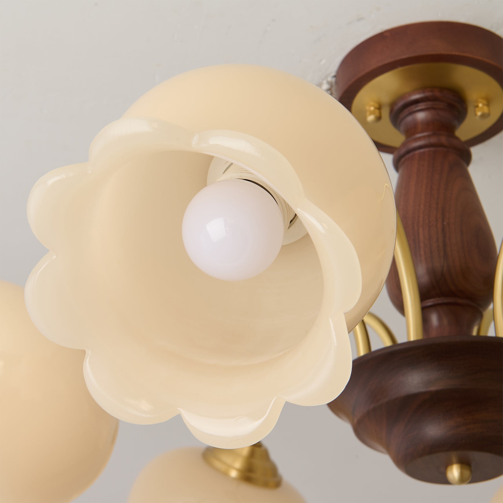 Cacier Vintage Brass Flower Chandelier