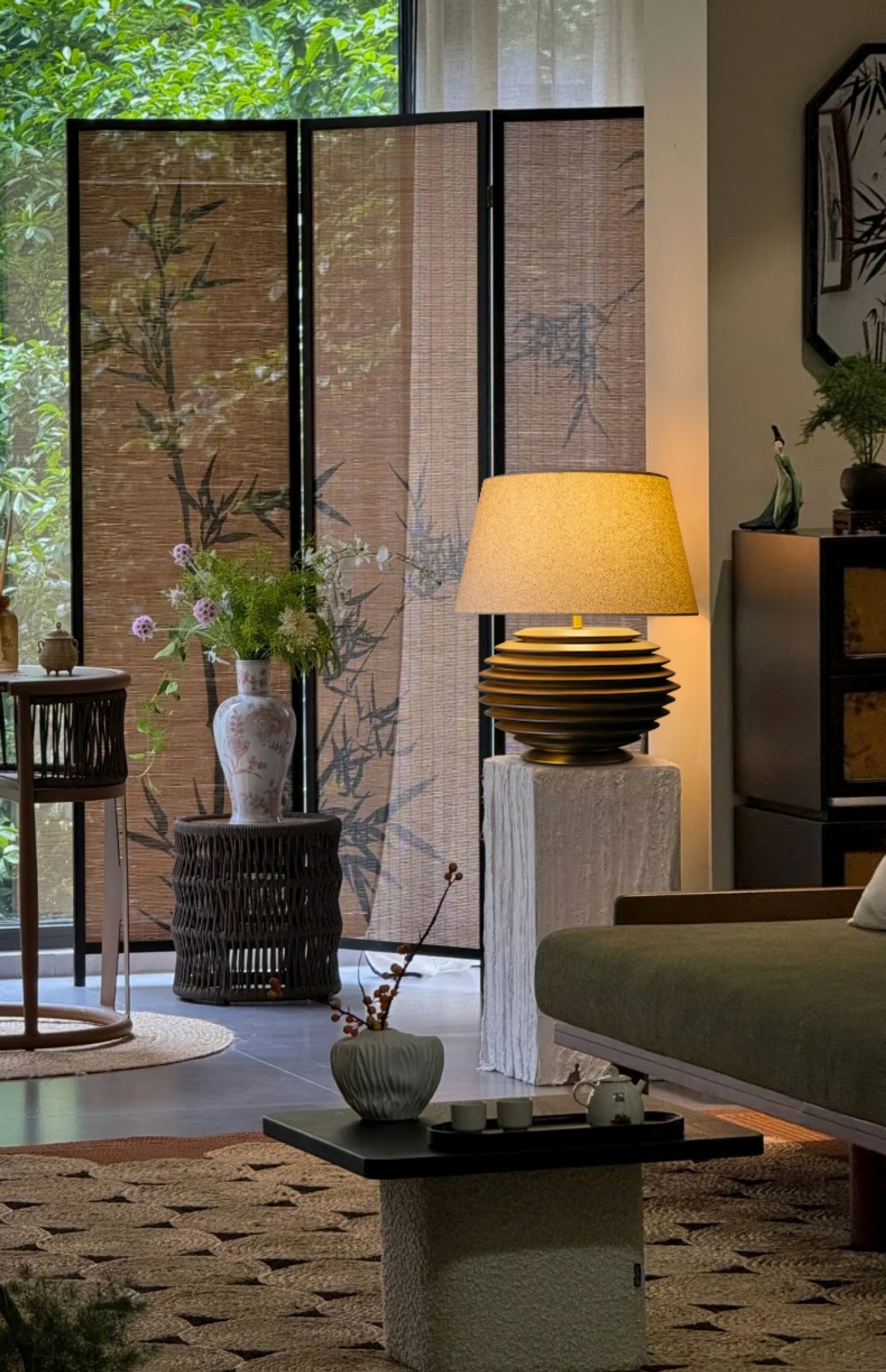 Cadence Table Lamp - Blowlighting
