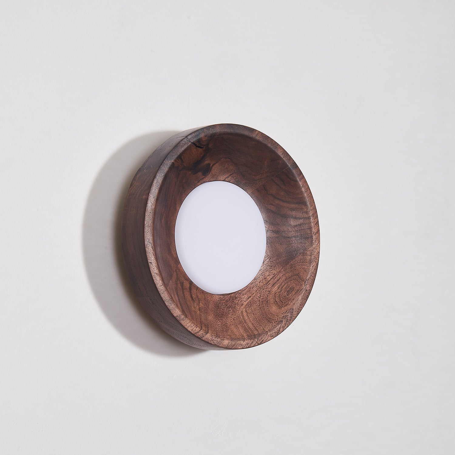 Caldera Wall Lamp - Blowlighting