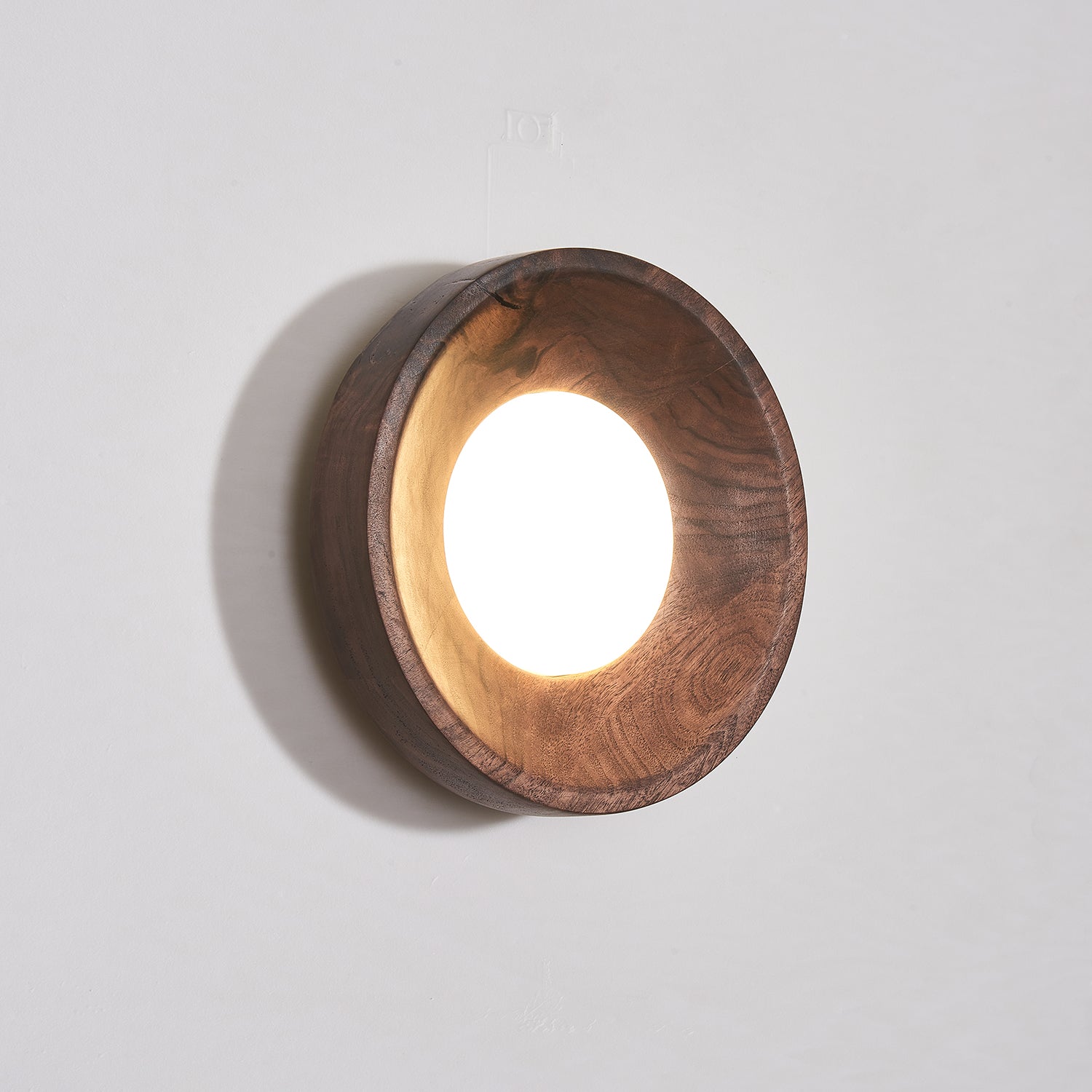 Caldera Wall Lamp - Blowlighting