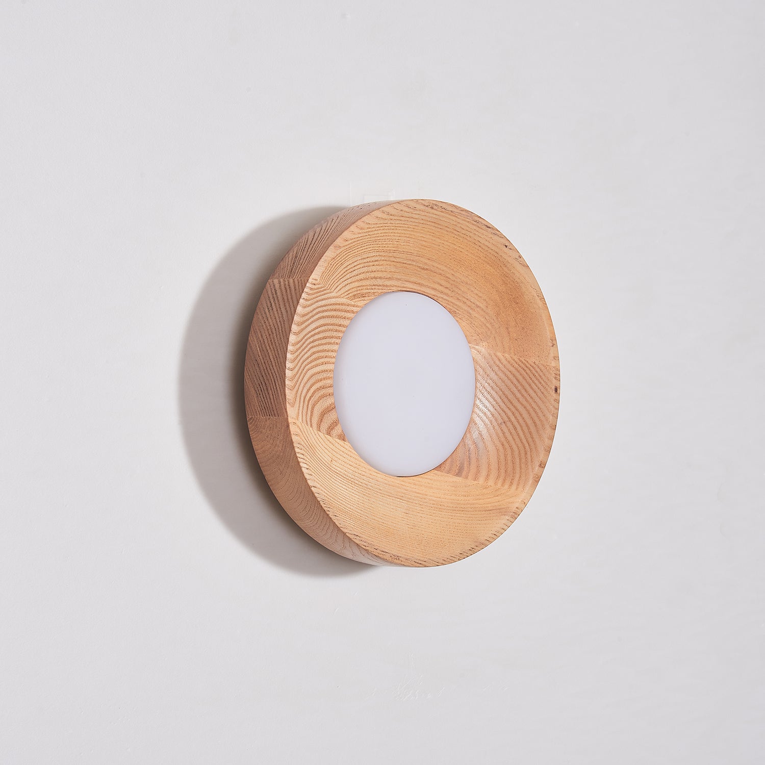 Caldera Wall Lamp - Blowlighting