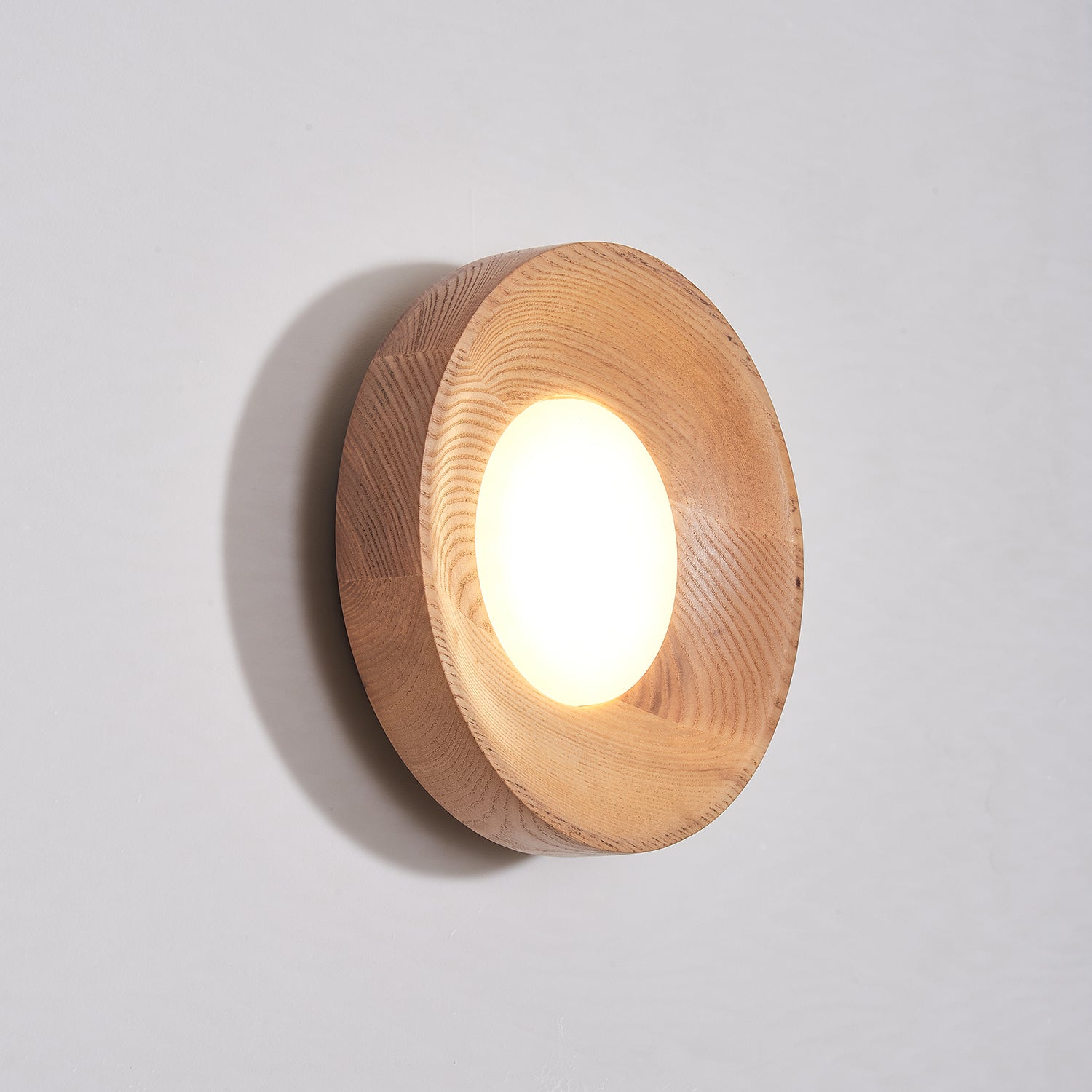 Caldera Wall Lamp - Blowlighting
