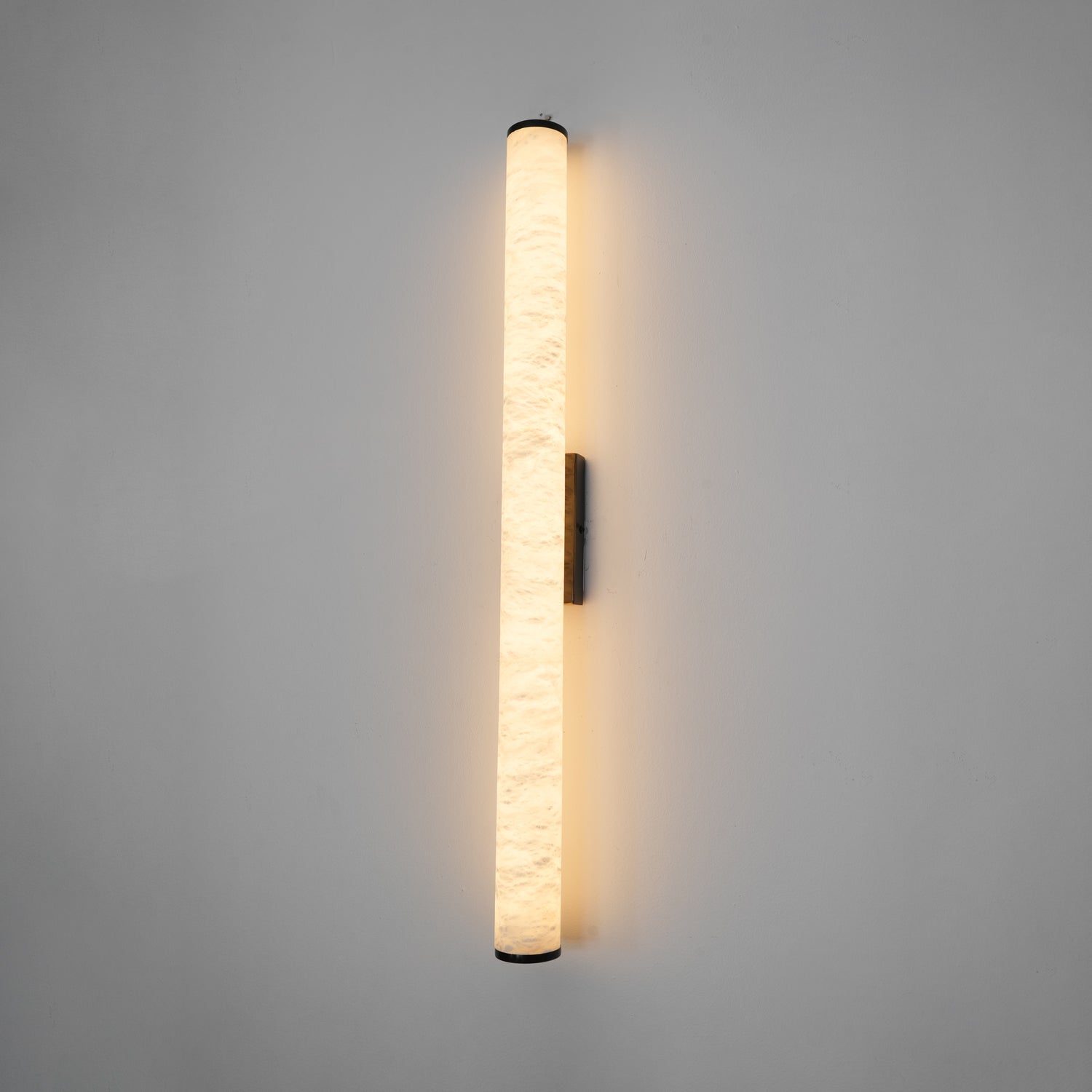 Nyvynor Rectangular Alabaster Wall Light - Blowlighting