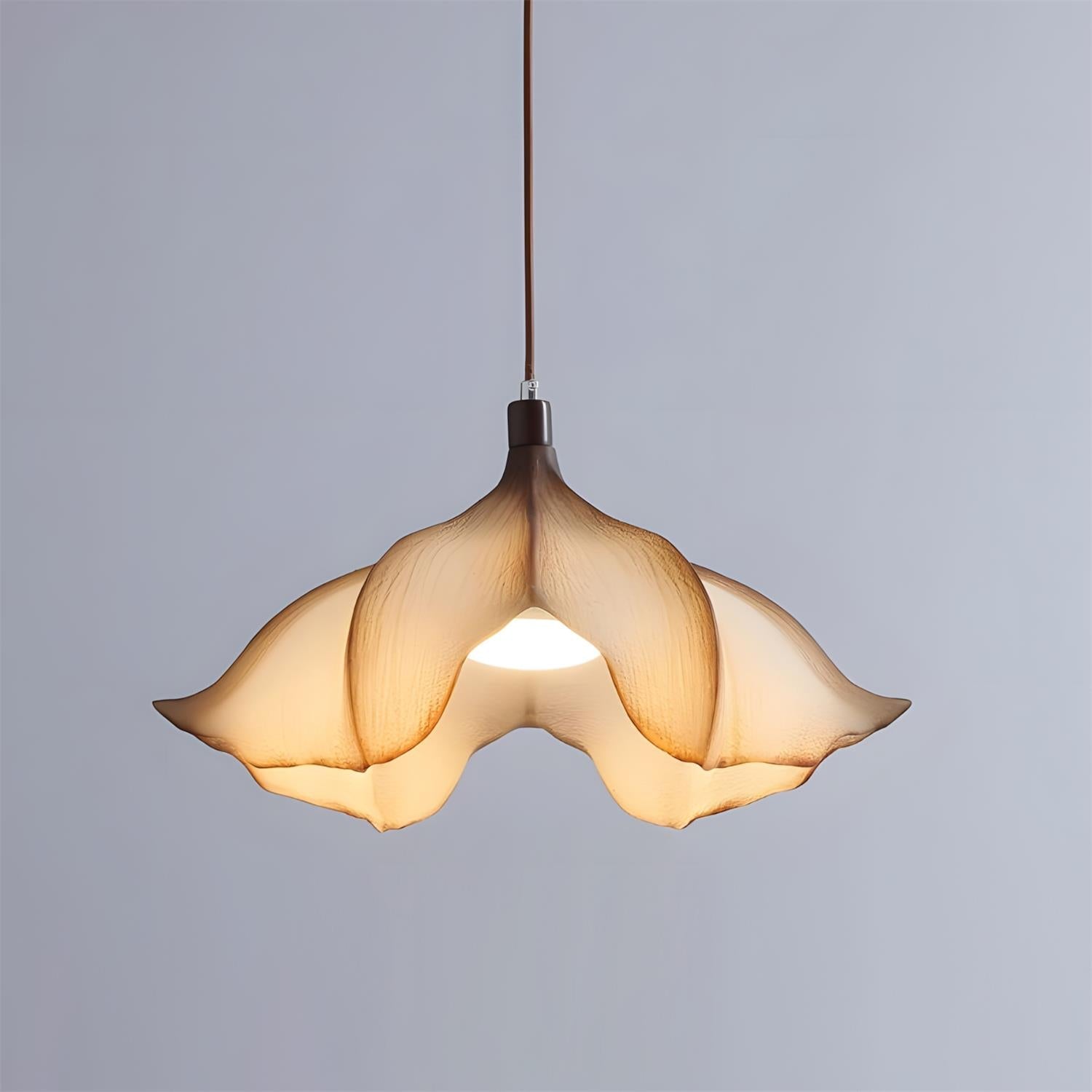 Lisa Petg Petal Pendant Lamp