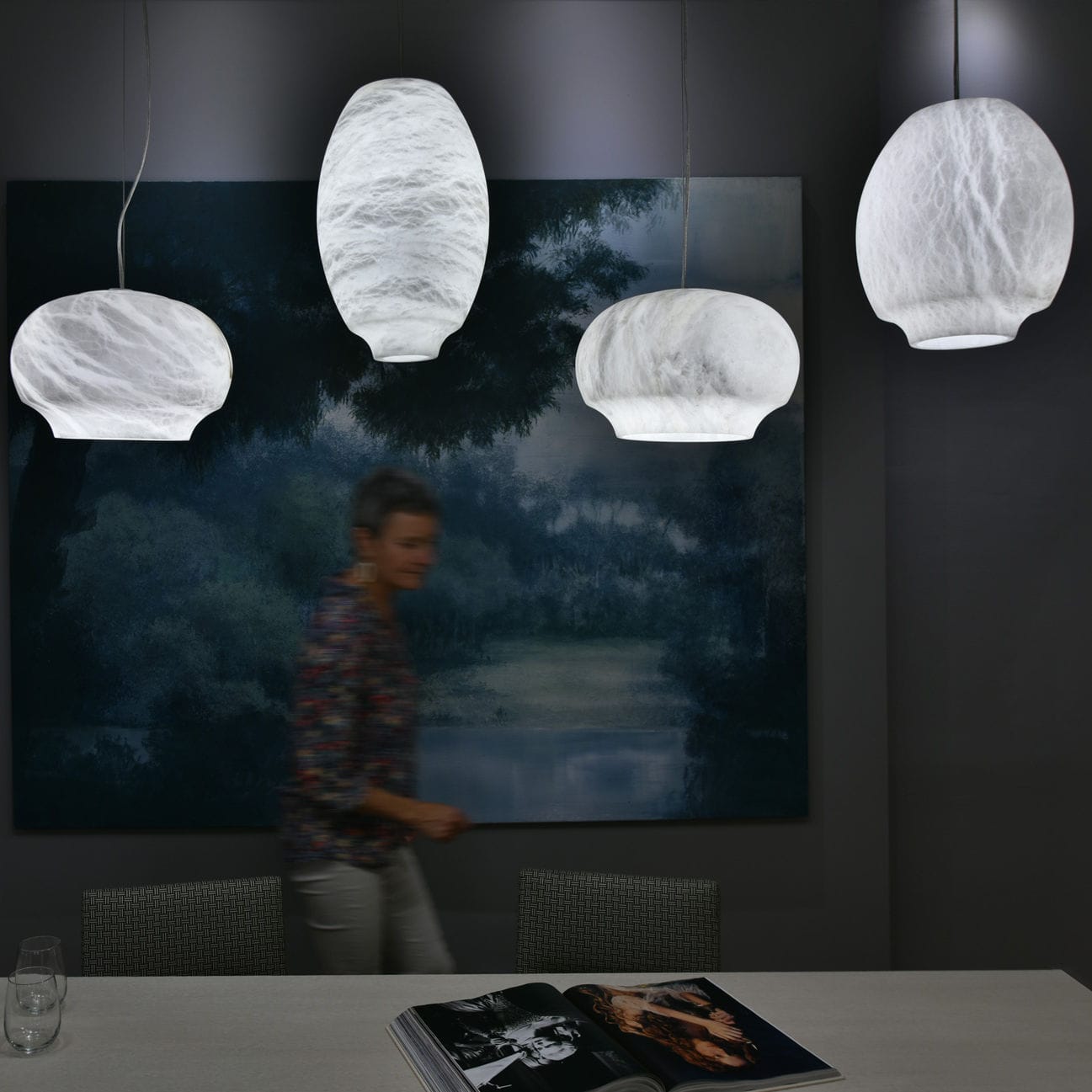 Thalia Minimalist Alabaster Pendant Light - Blowlighting