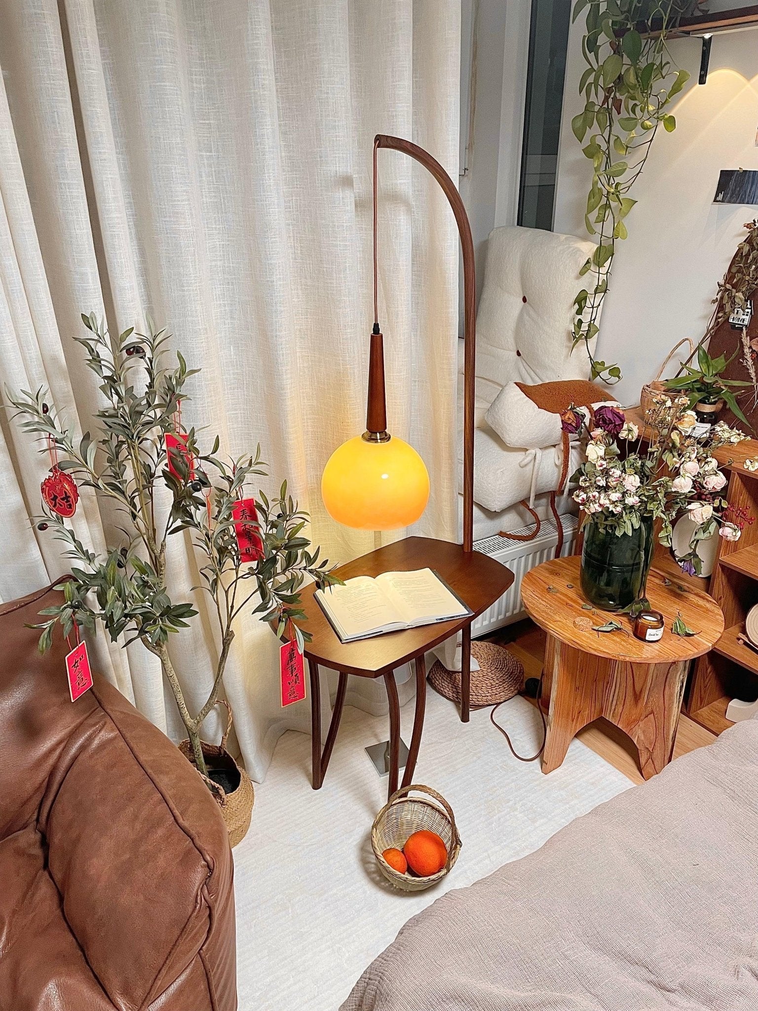 Cantilever Wood Accent Floor Lamp - Blowlighting