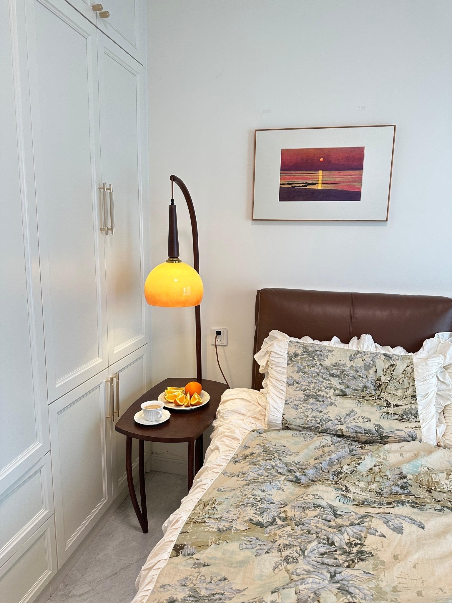 Cantilever Wood Accent Floor Lamp - Blowlighting