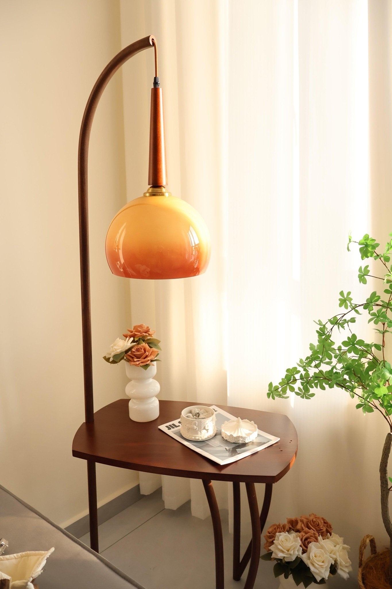 Cantilever Wood Accent Floor Lamp - Blowlighting