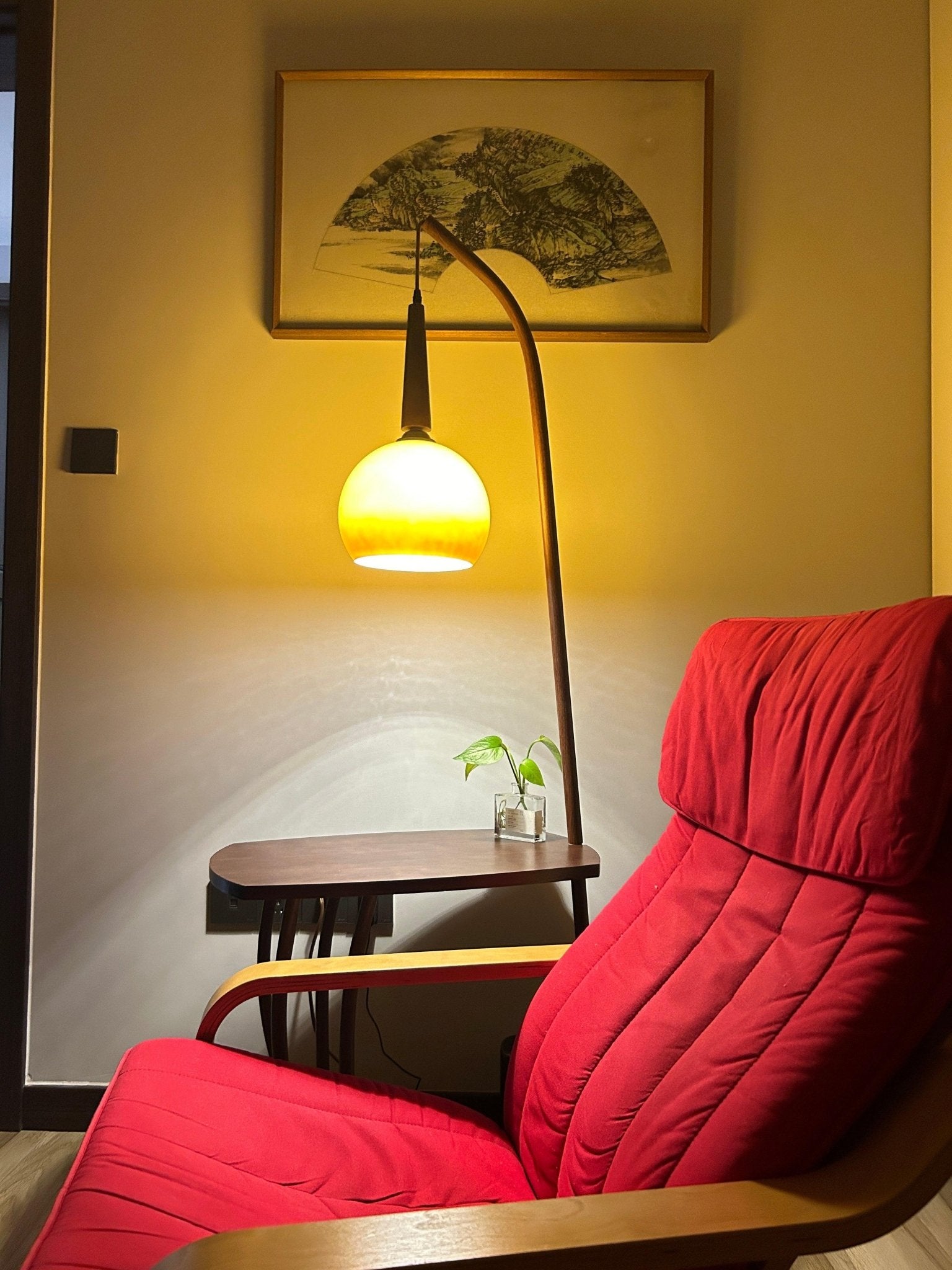 Cantilever Wood Accent Floor Lamp - Blowlighting