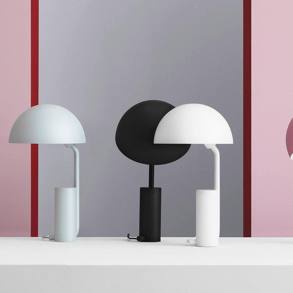 Cap Table Lamp - Blowlighting