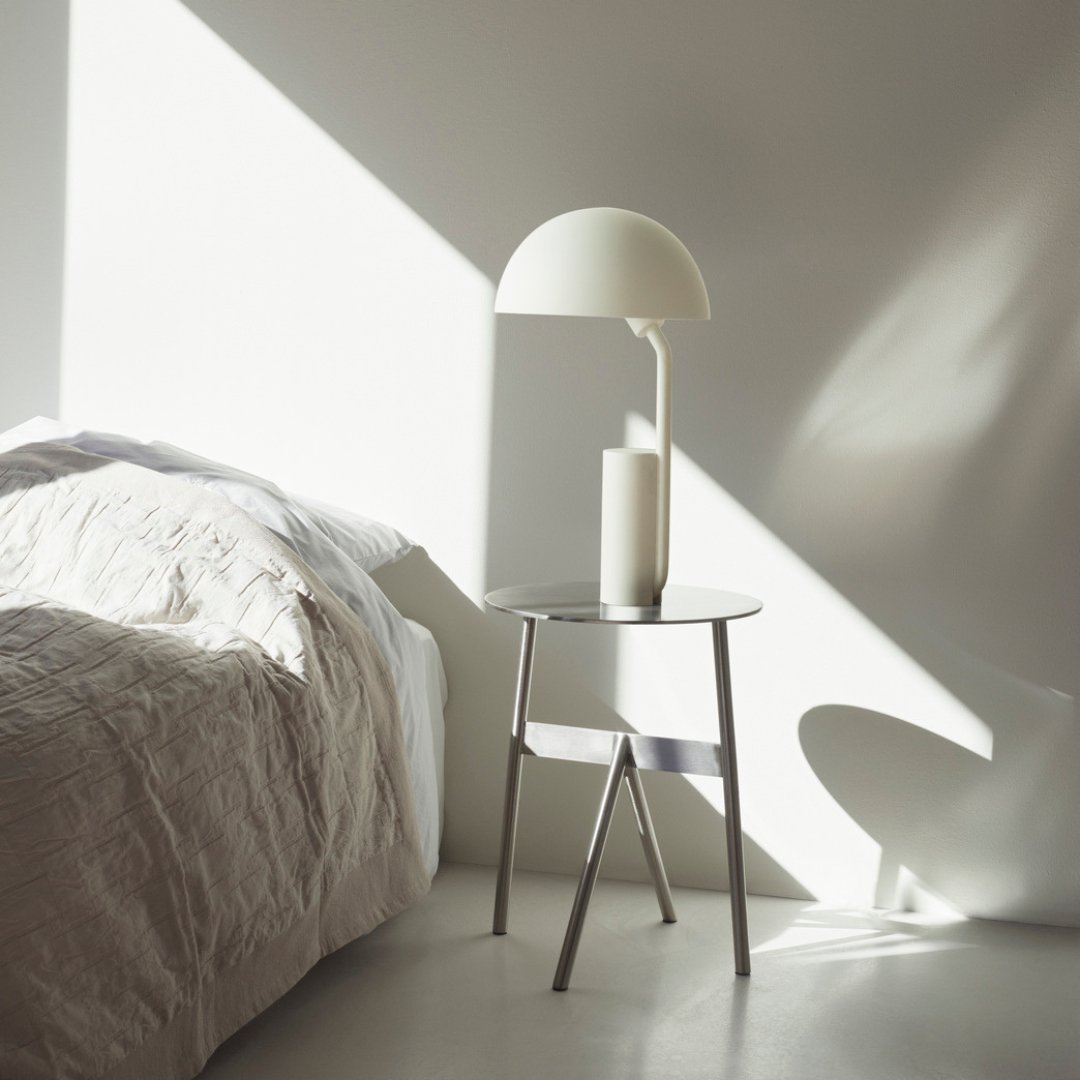 Cap Table Lamp - Blowlighting