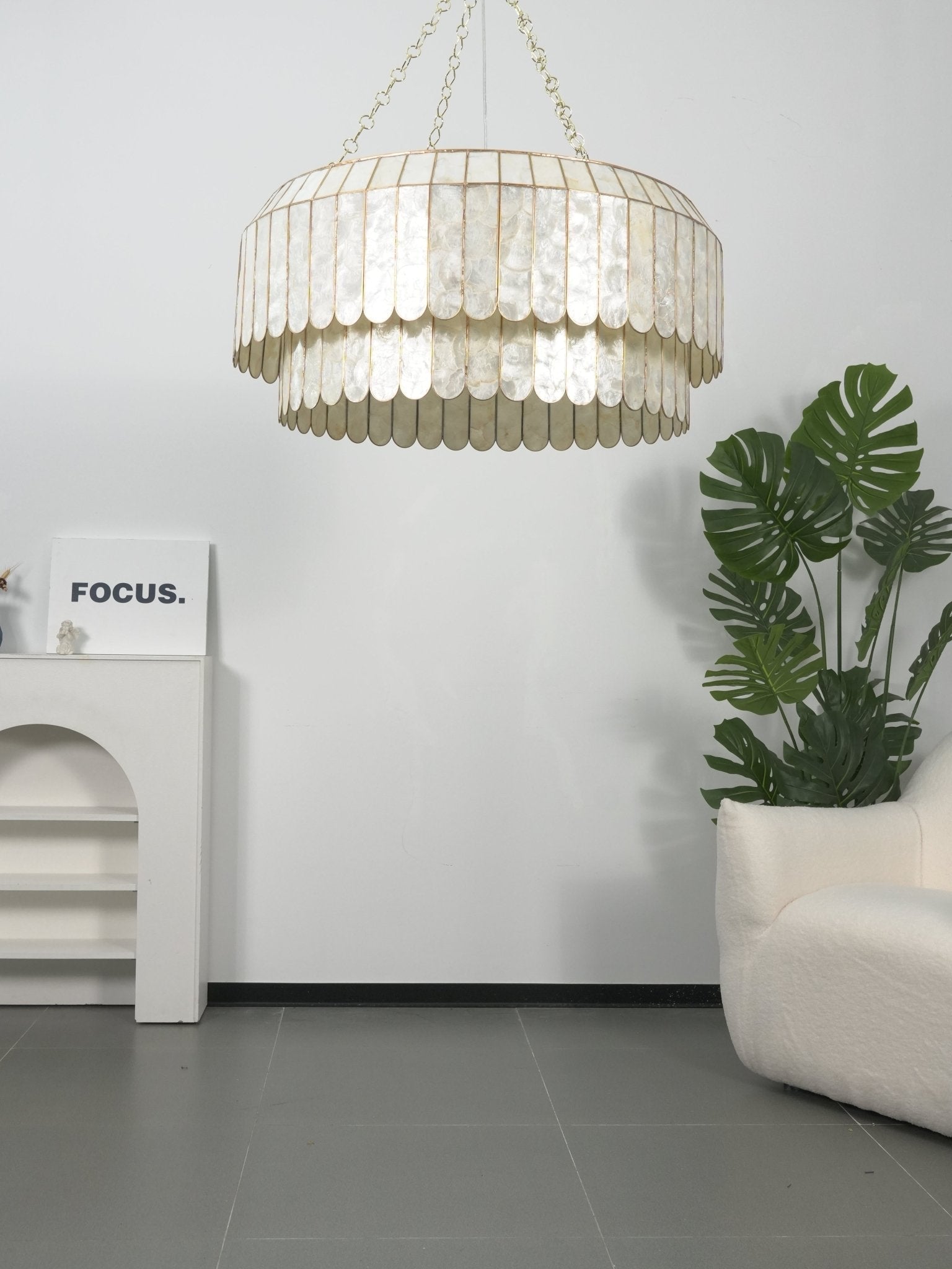 Capiz Aurelia Chandelier - Vakkerlight