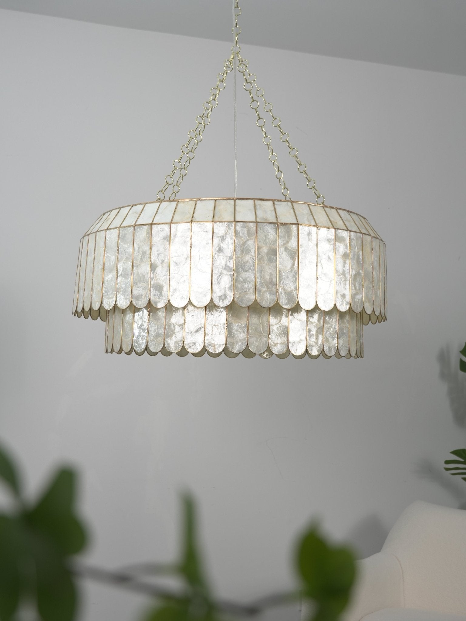 Capiz Aurelia Chandelier - Vakkerlight
