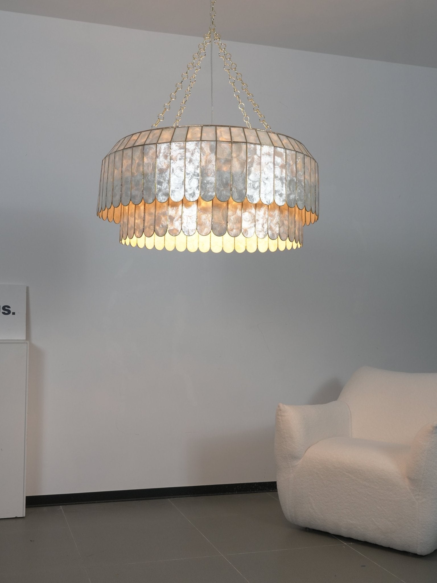 Capiz Aurelia Chandelier - Vakkerlight