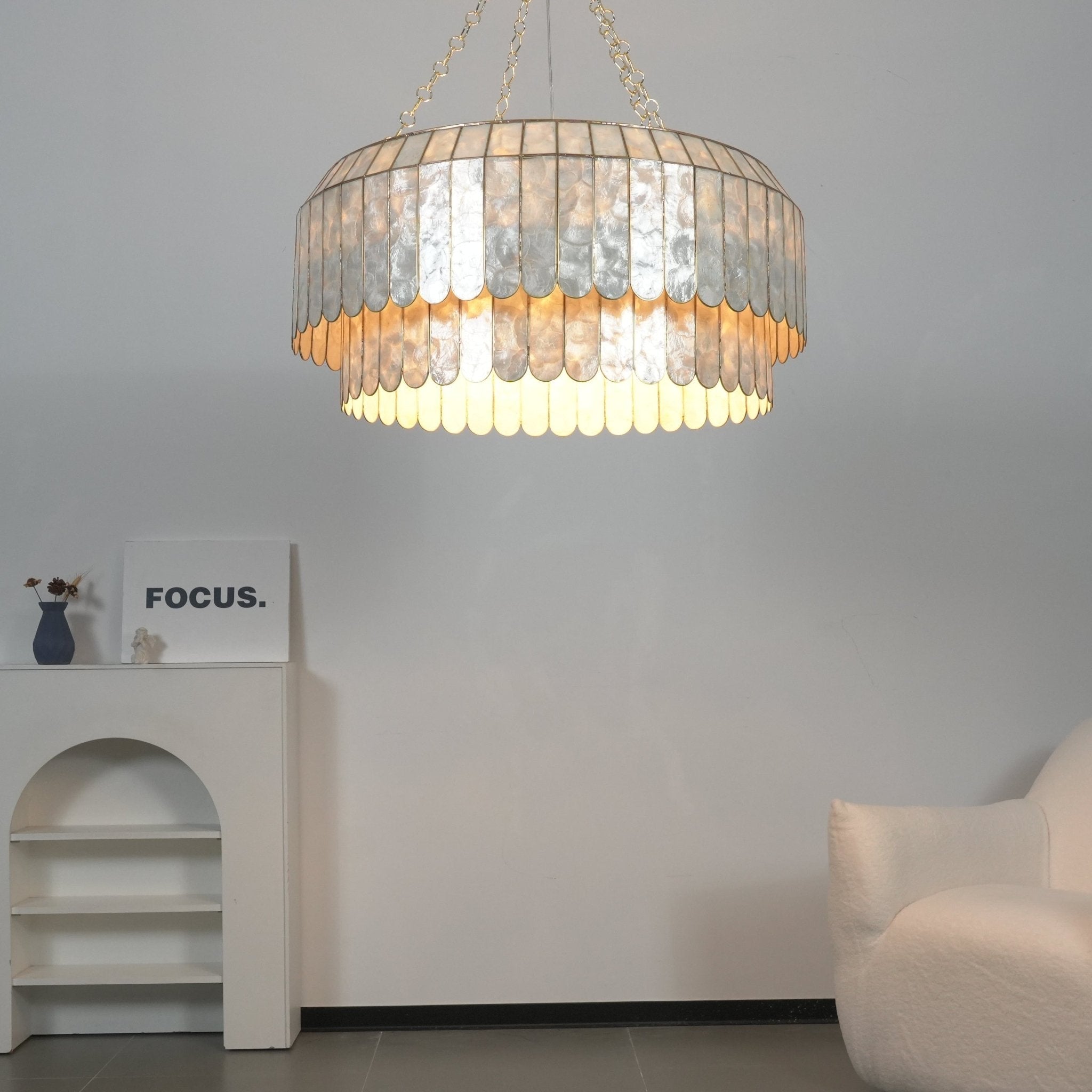 Capiz Aurelia Chandelier - Vakkerlight