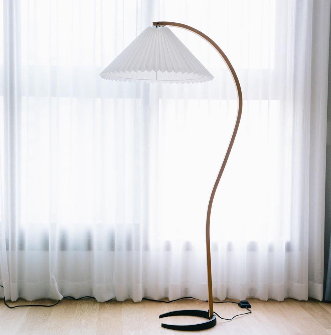 Caprani Floor Lamp - Blowlighting