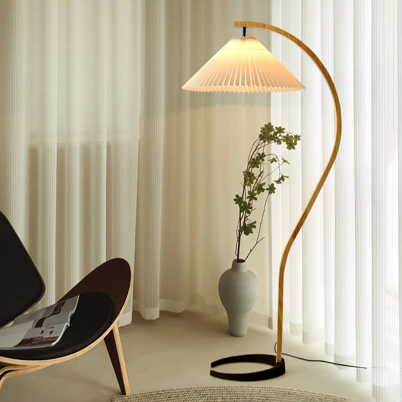 Caprani Floor Lamp - Blowlighting