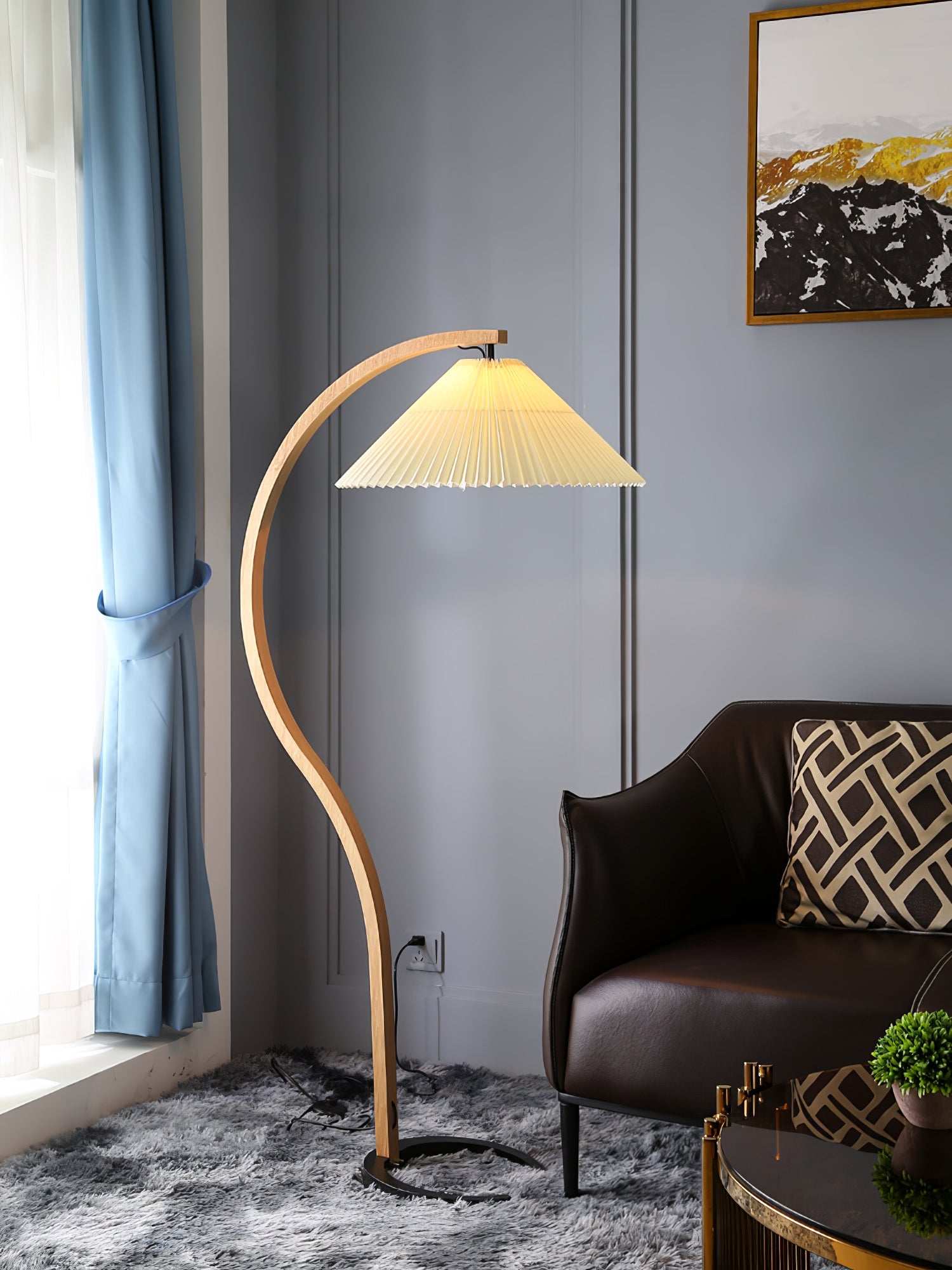 Caprani Floor Lamp - Blowlighting