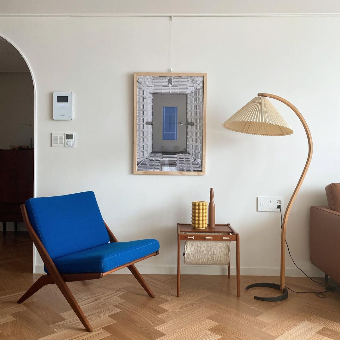 Caprani Floor Lamp - Blowlighting
