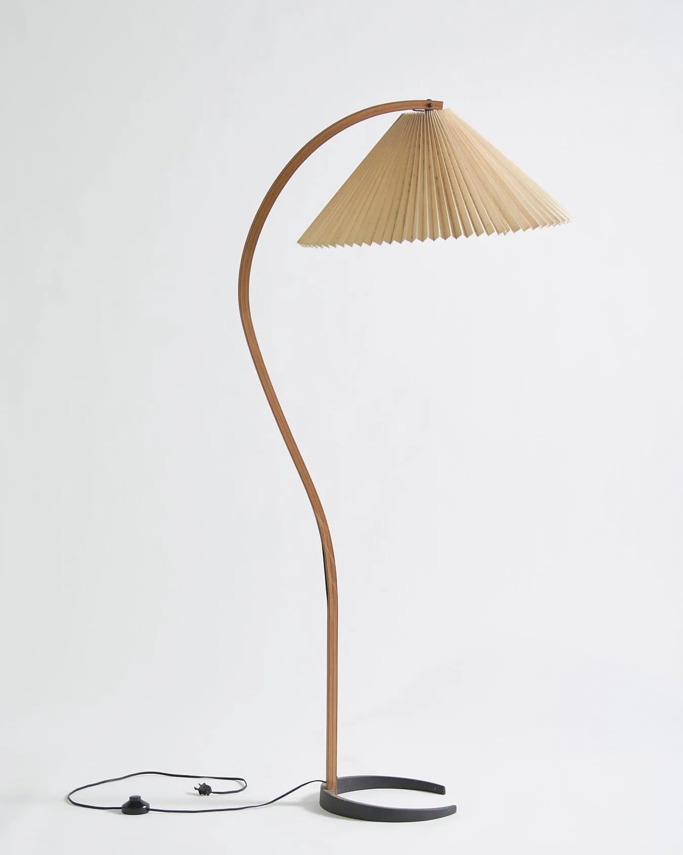 Caprani Floor Lamp - Blowlighting