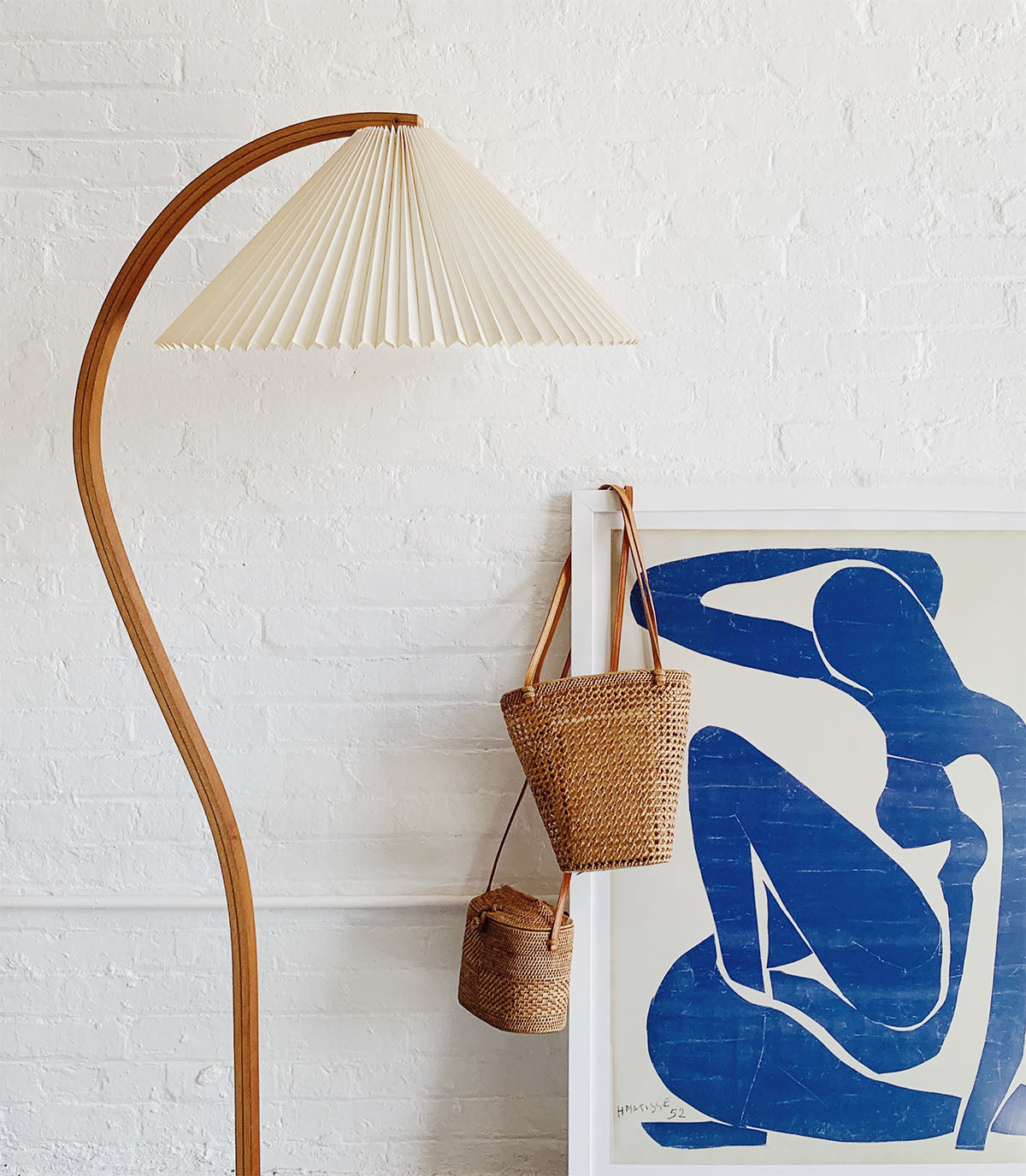 Caprani Floor Lamp - Blowlighting