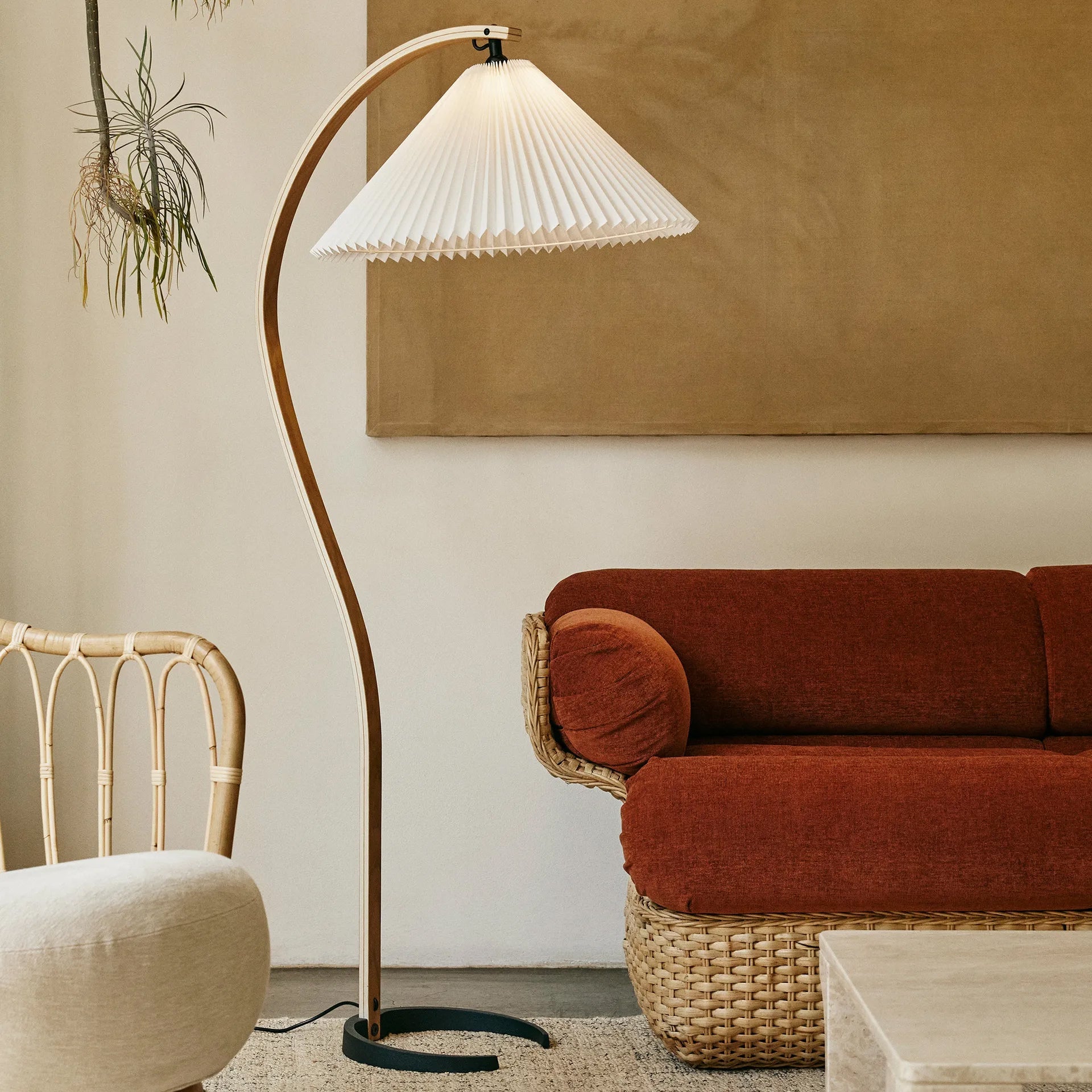Caprani Floor Lamp - Blowlighting