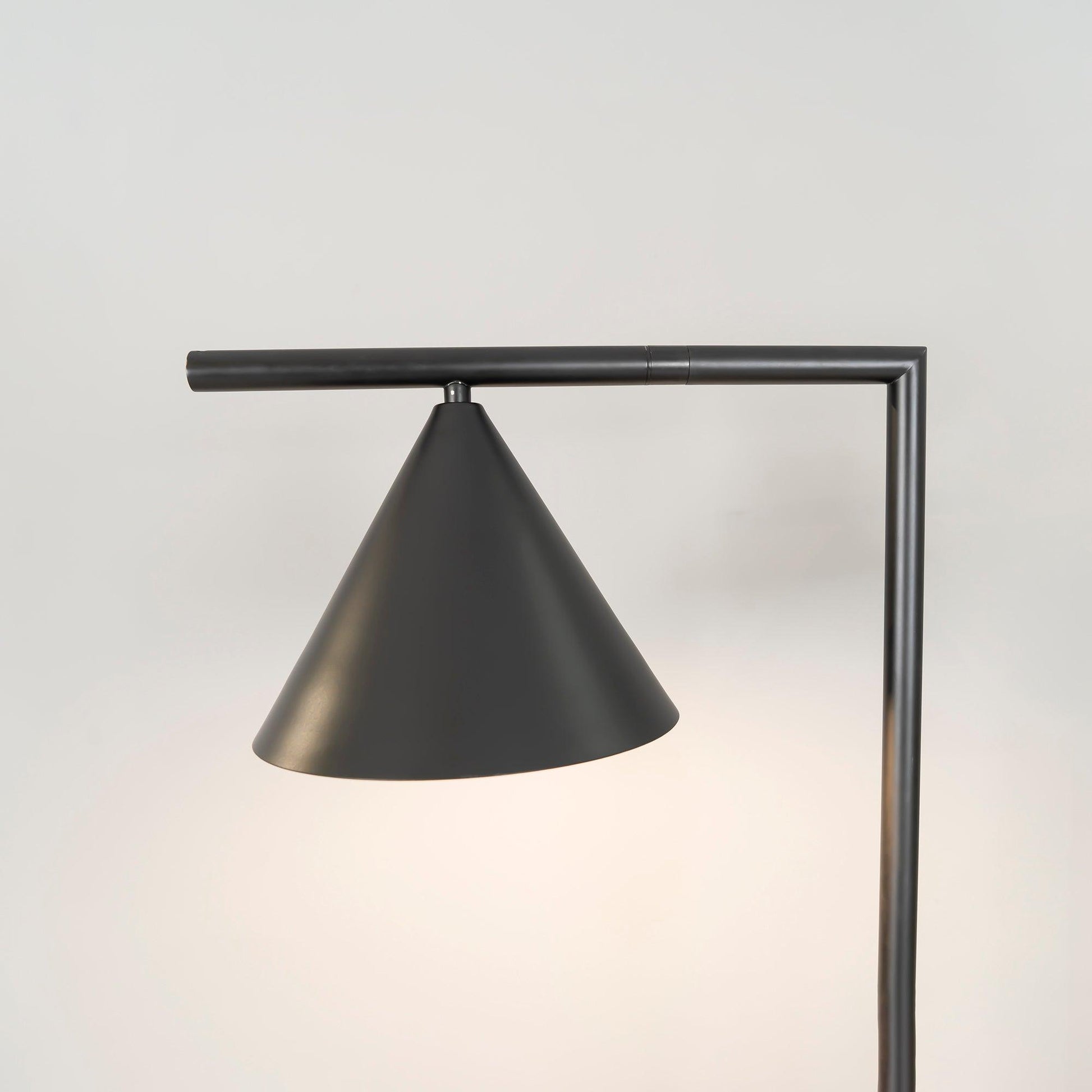 Captain Flint Floor Lamp - Blowlighting