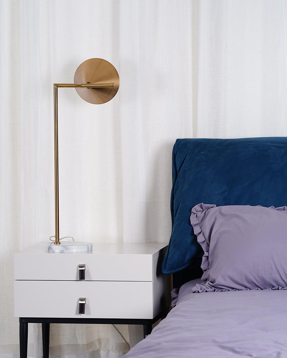 Captain Flint Table Lamp - Blowlighting