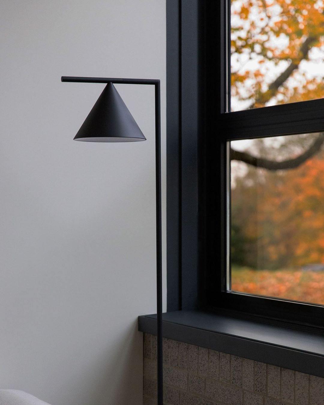 Captain Flint Floor Lamp - Blowlighting