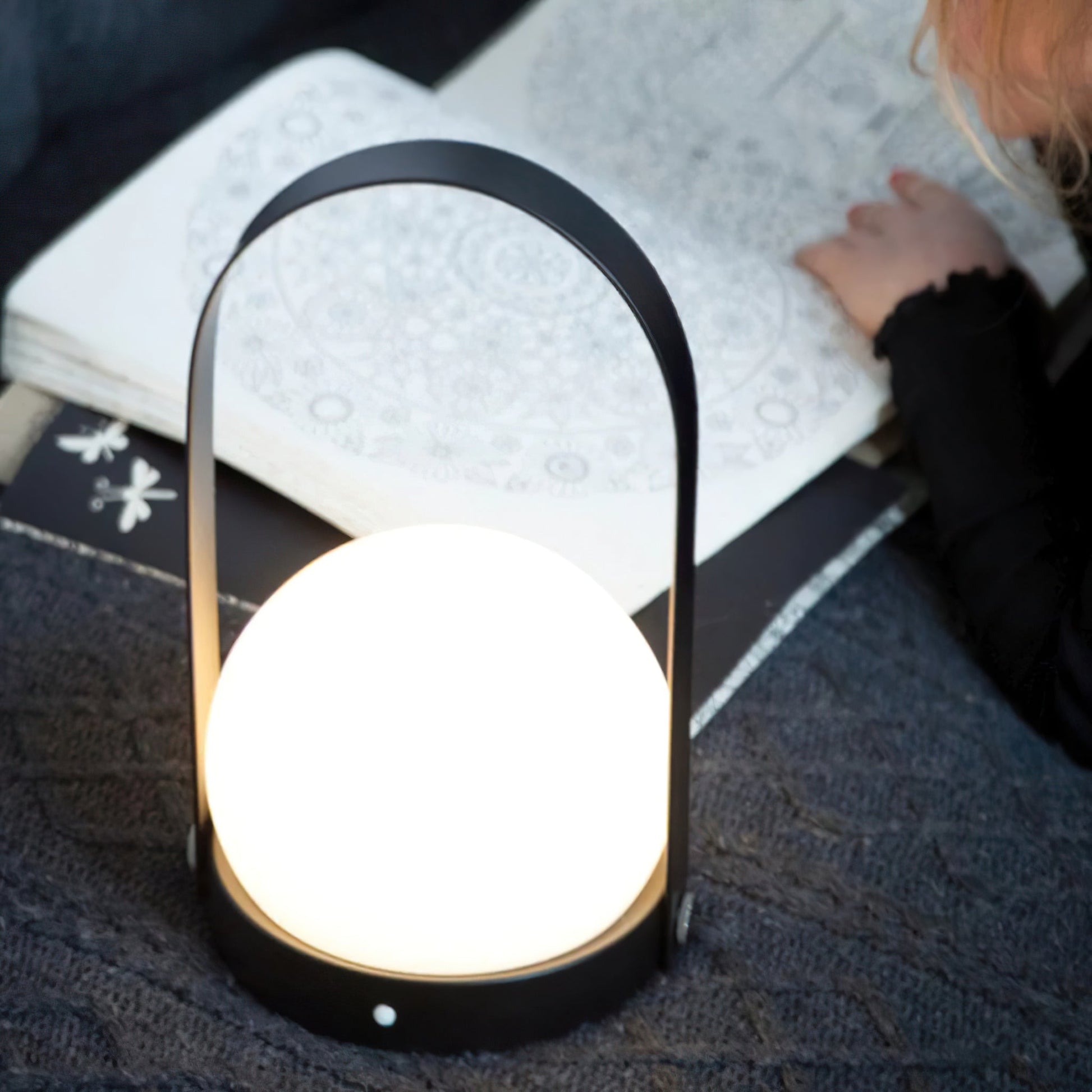 Carrie Built-in Battery Table Lamp - Blowlighting
