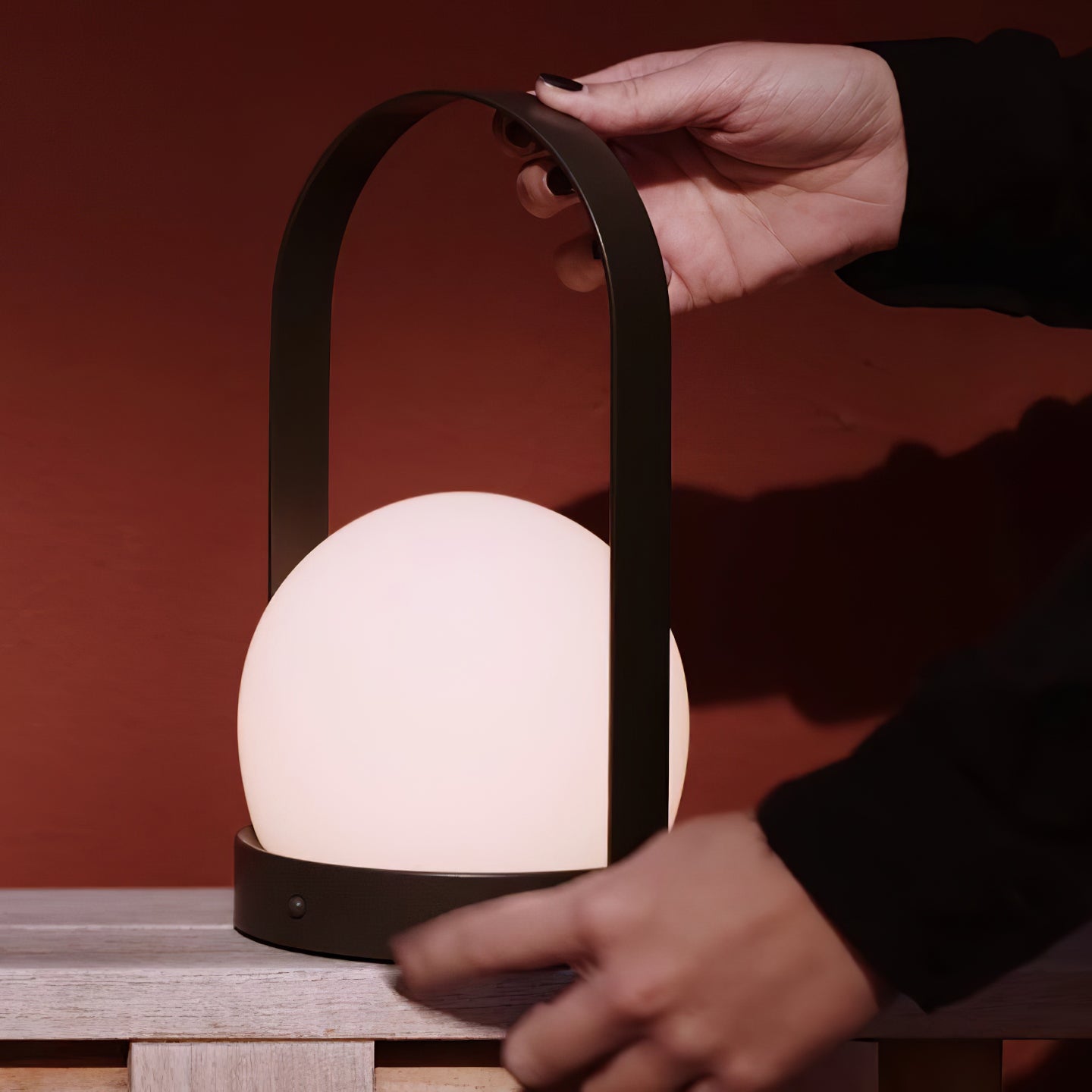 Carrie Built-in Battery Table Lamp - Blowlighting