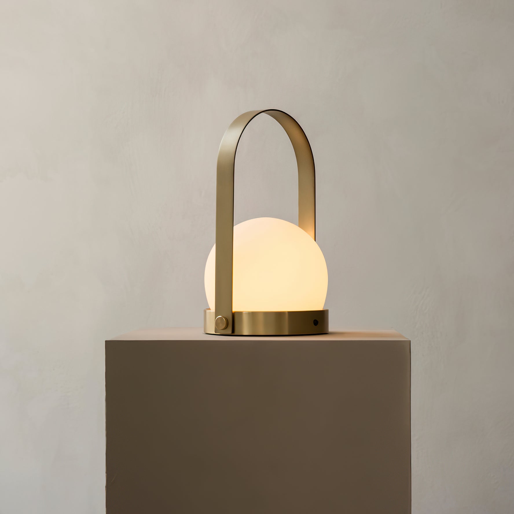 Carrie Built-in Battery Table Lamp - Blowlighting
