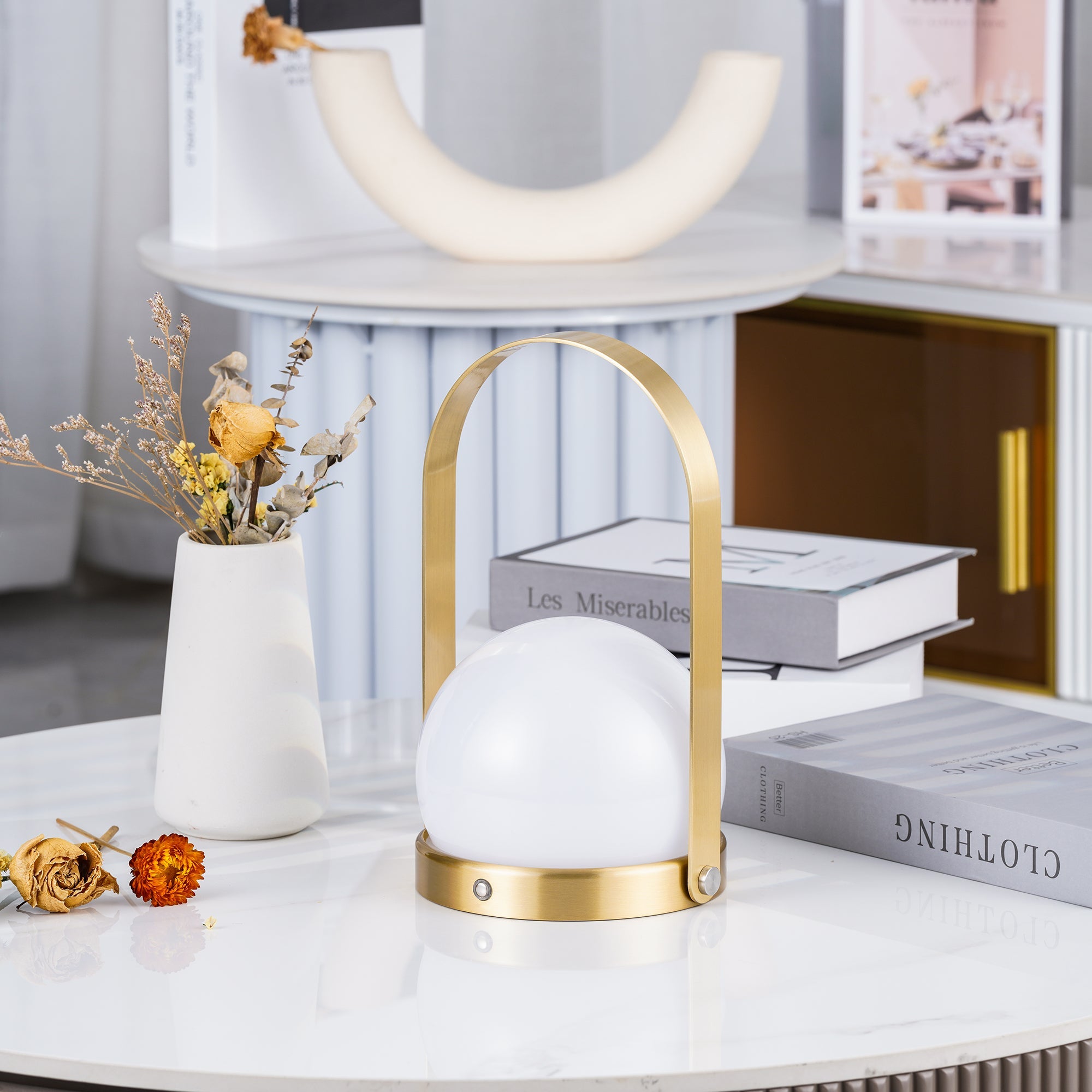 Carrie Built-in Battery Table Lamp - Blowlighting