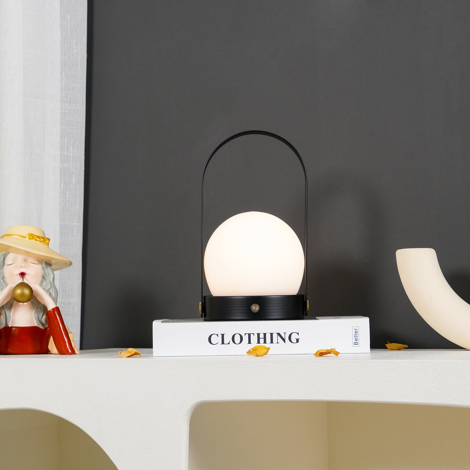 Carrie Built-in Battery Table Lamp - Blowlighting