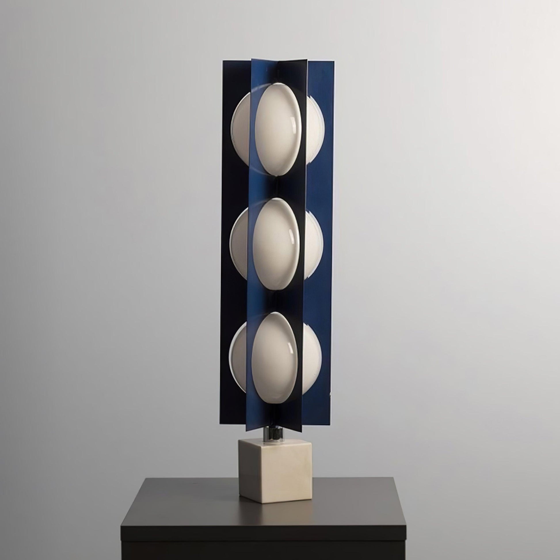 Blue Kleos Floor Lamp - Blowlighting
